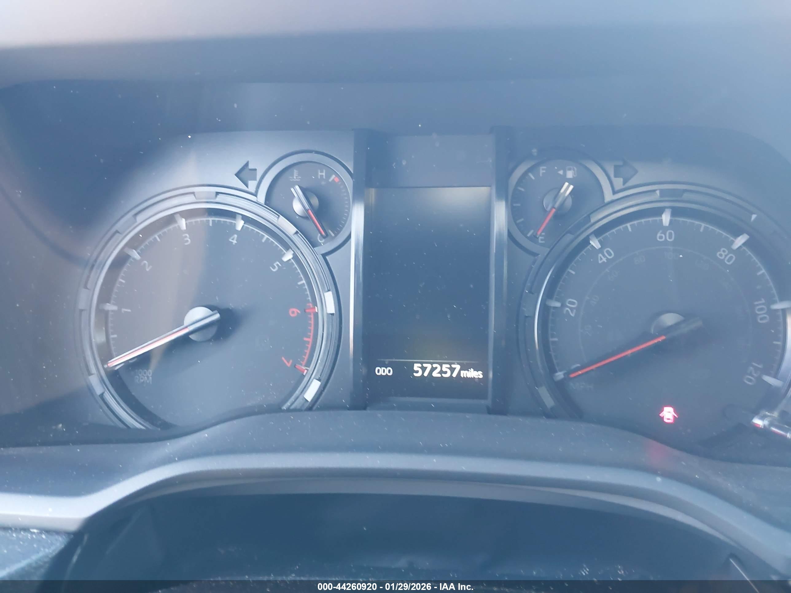 TOYOTA 4RUNNER image 7