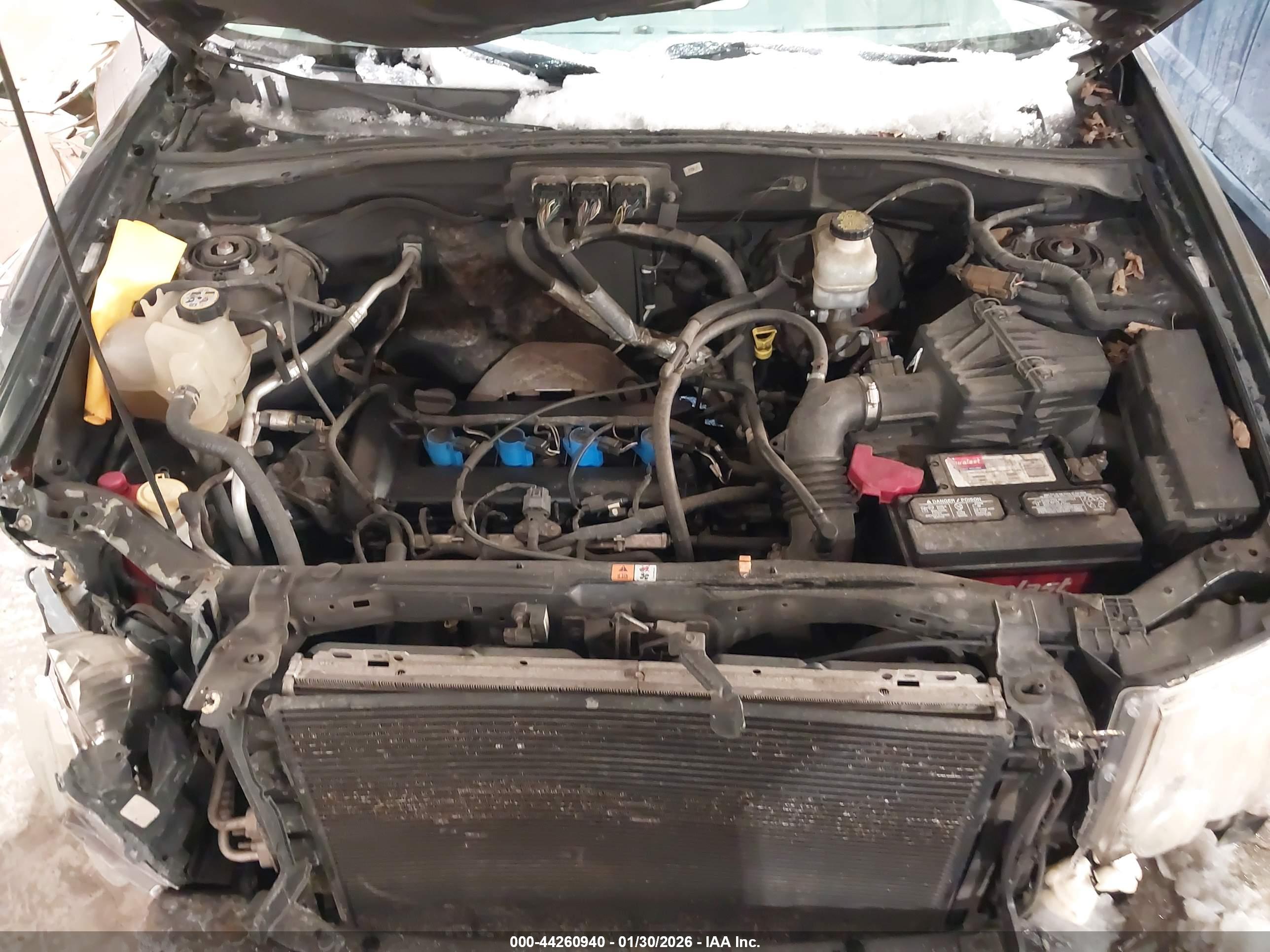 FORD ESCAPE image 10