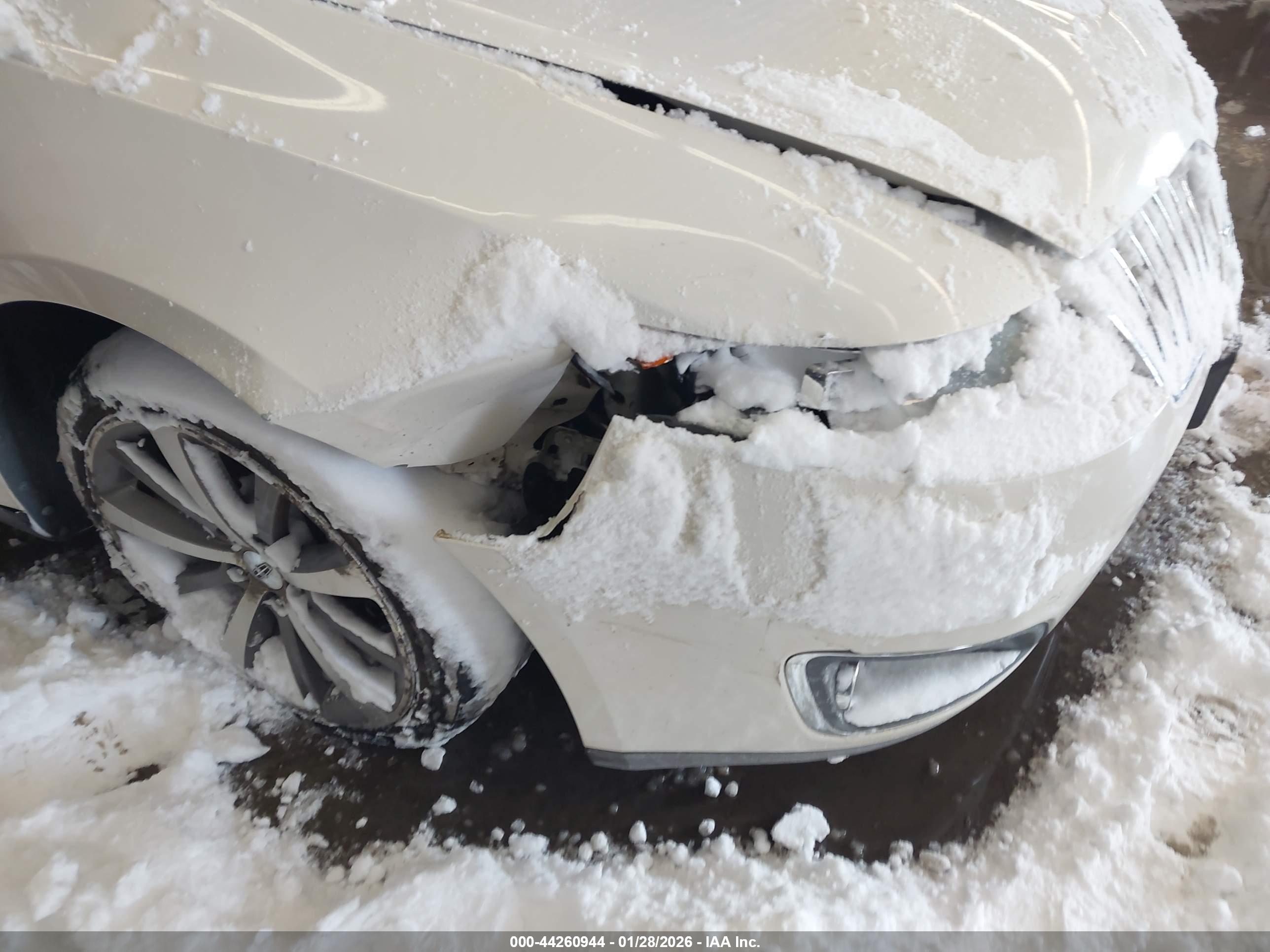 LINCOLN MKS image 6