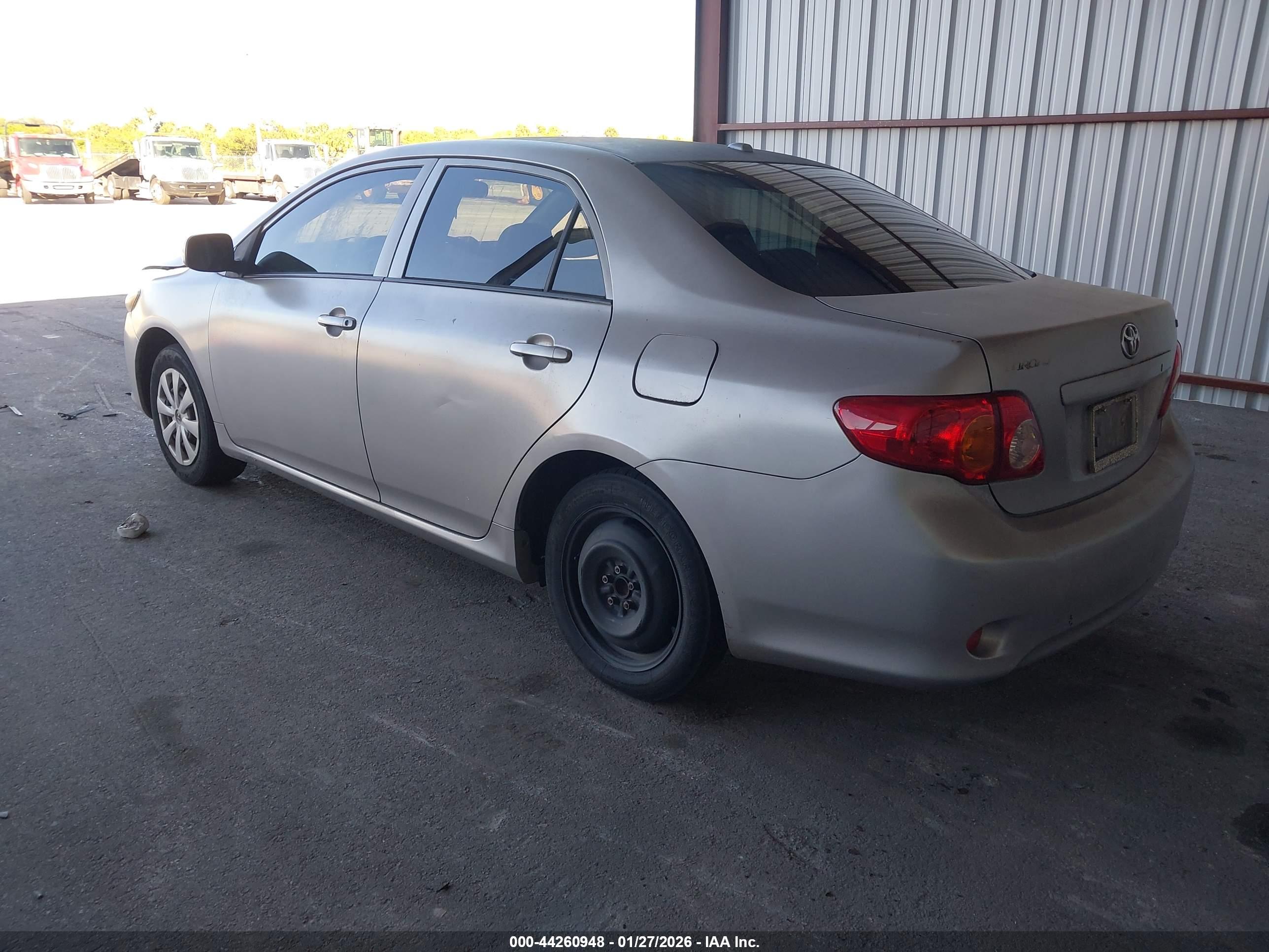 TOYOTA COROLLA image 3