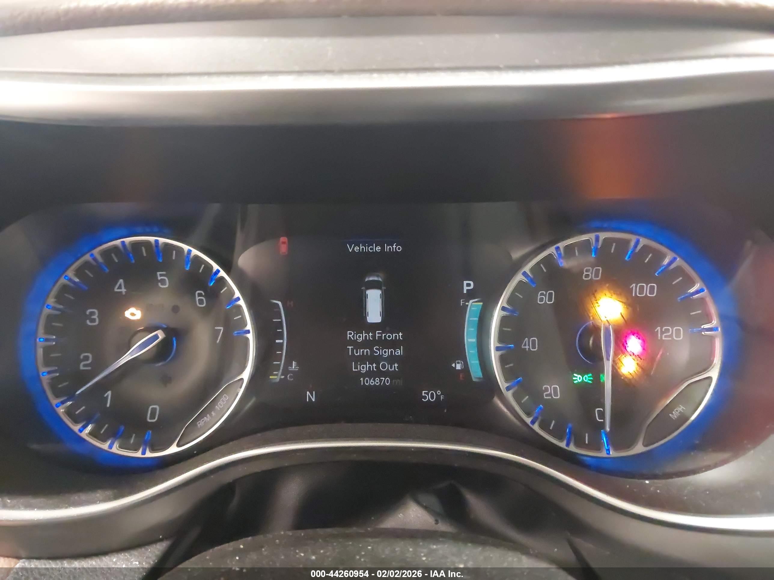 CHRYSLER PACIFICA image 7