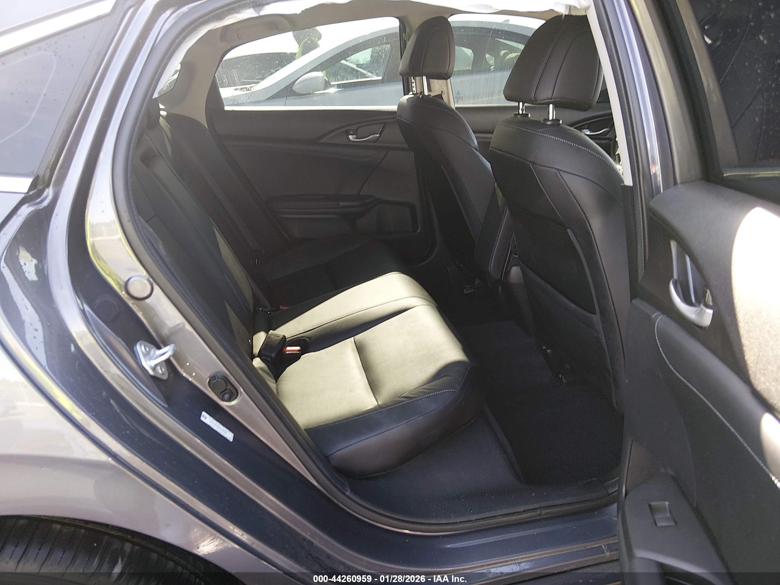 HONDA INSIGHT image 8