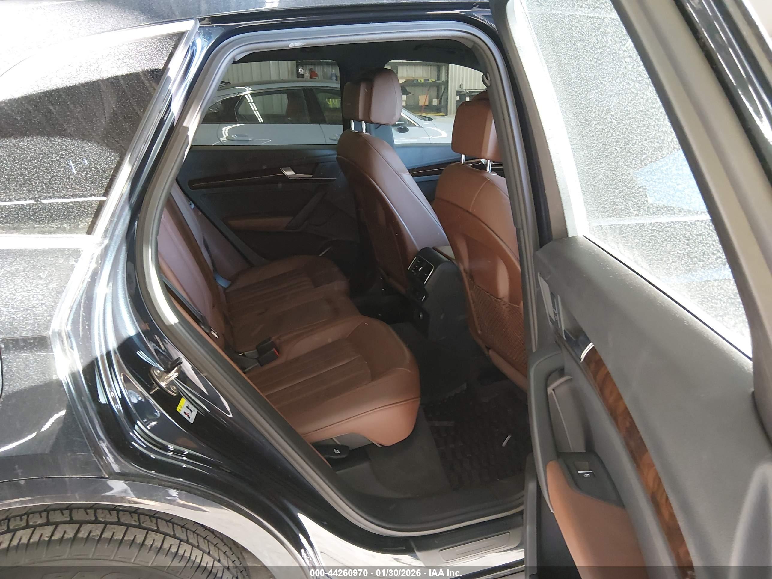 AUDI Q5 image 8