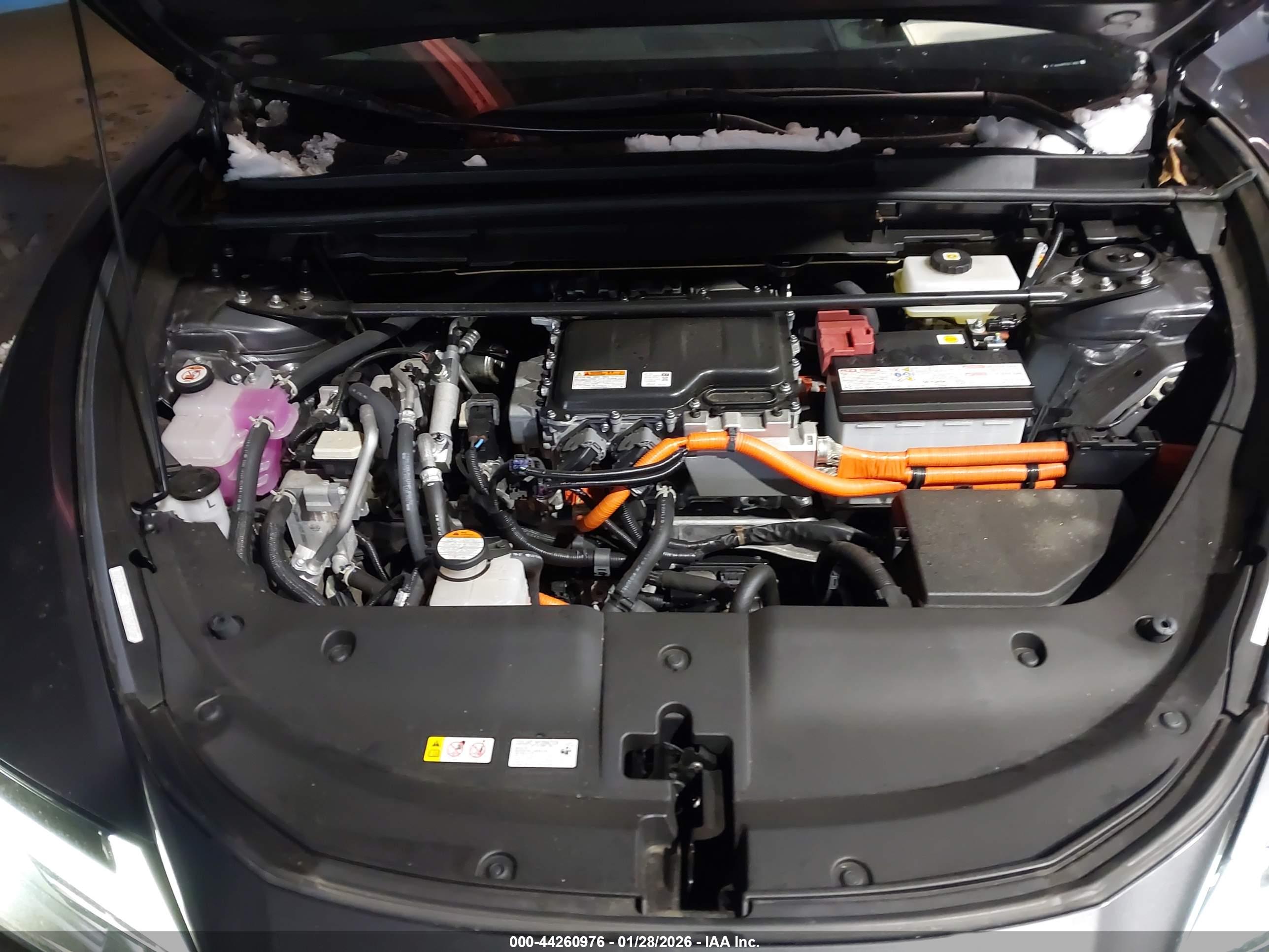LEXUS RZ image 10