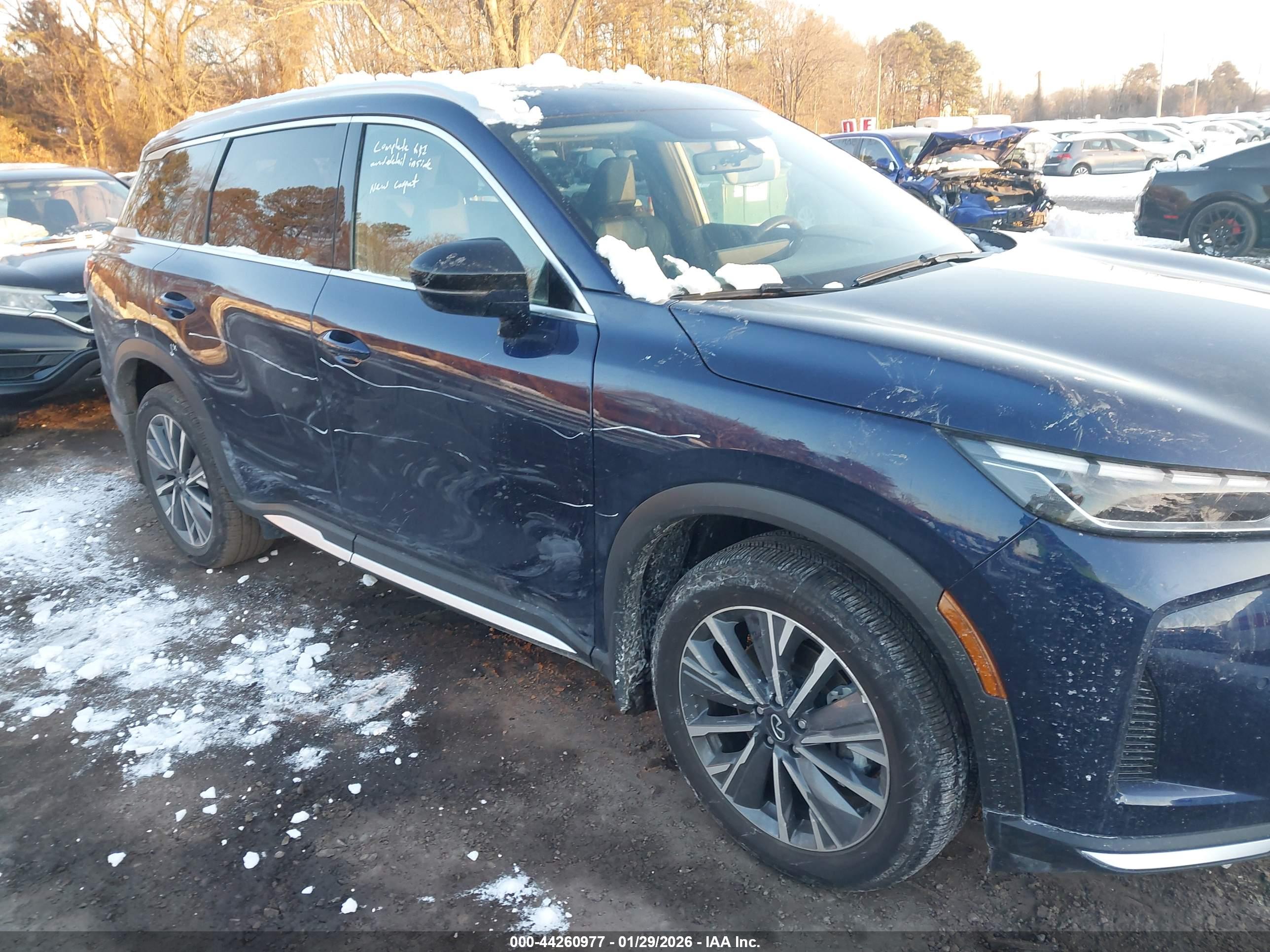 INFINITI QX60 image 6