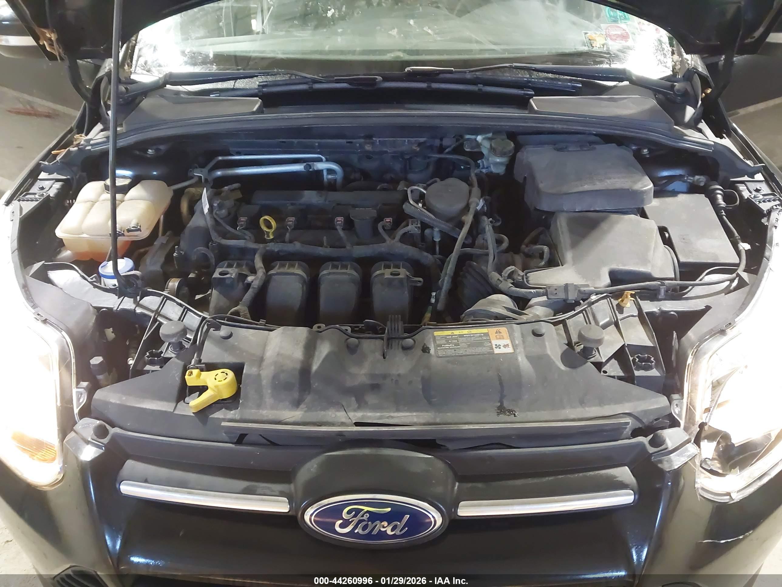 FORD FOCUS image 10