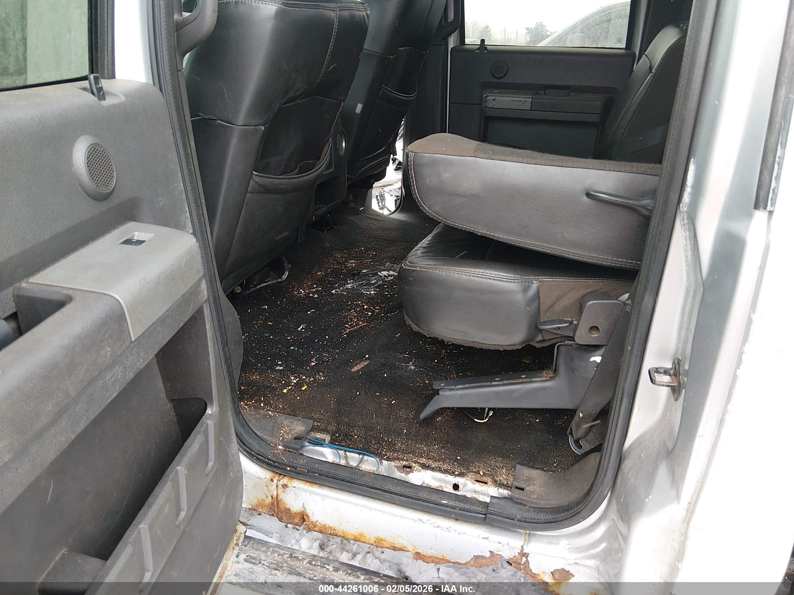 FORD F-350 image 8