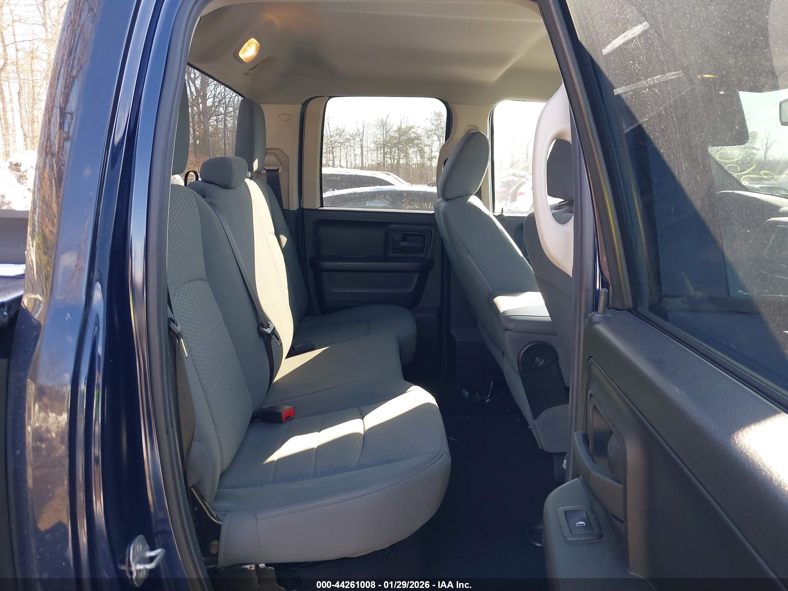 RAM 1500 image 8
