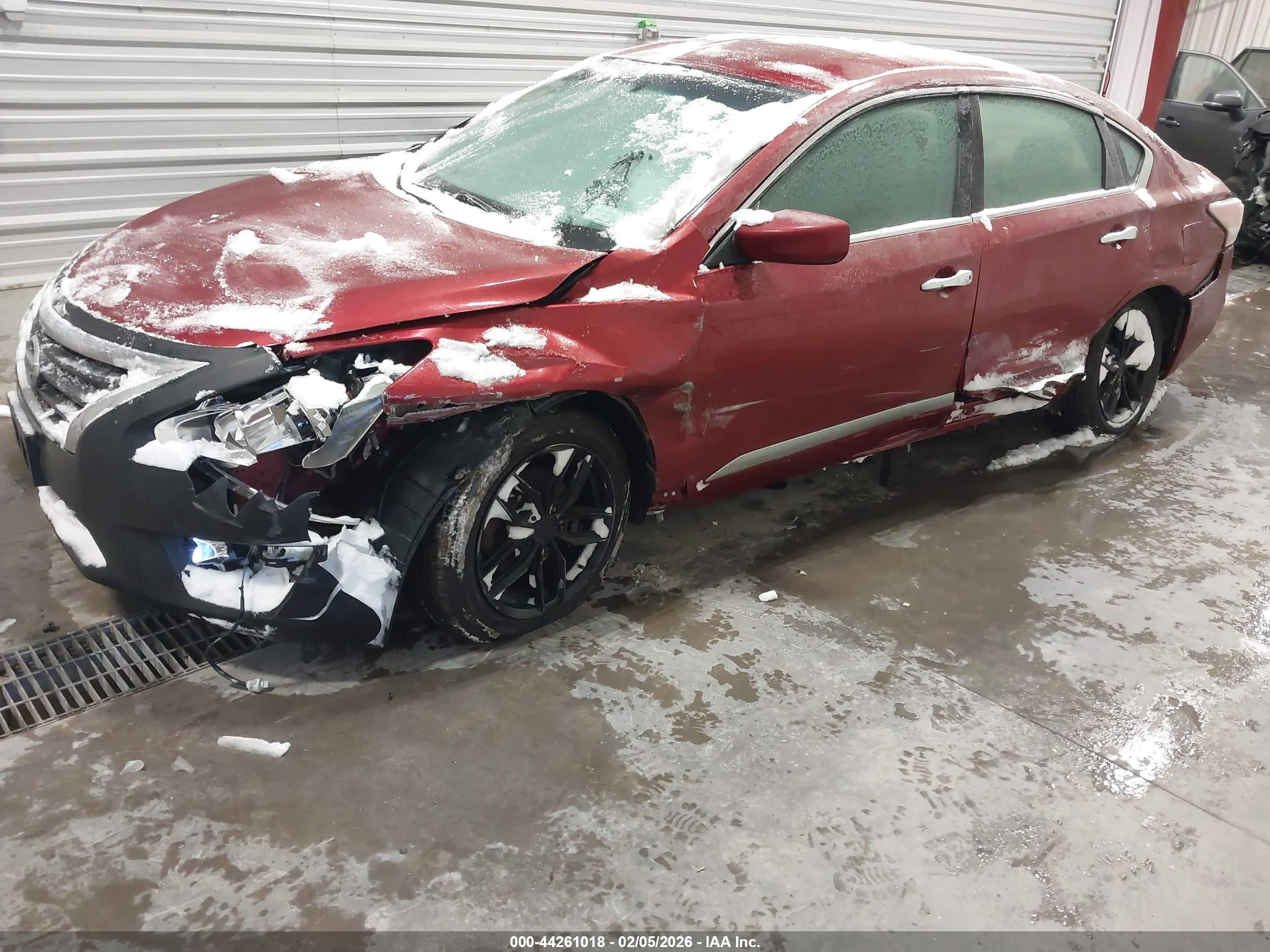 NISSAN ALTIMA image 2