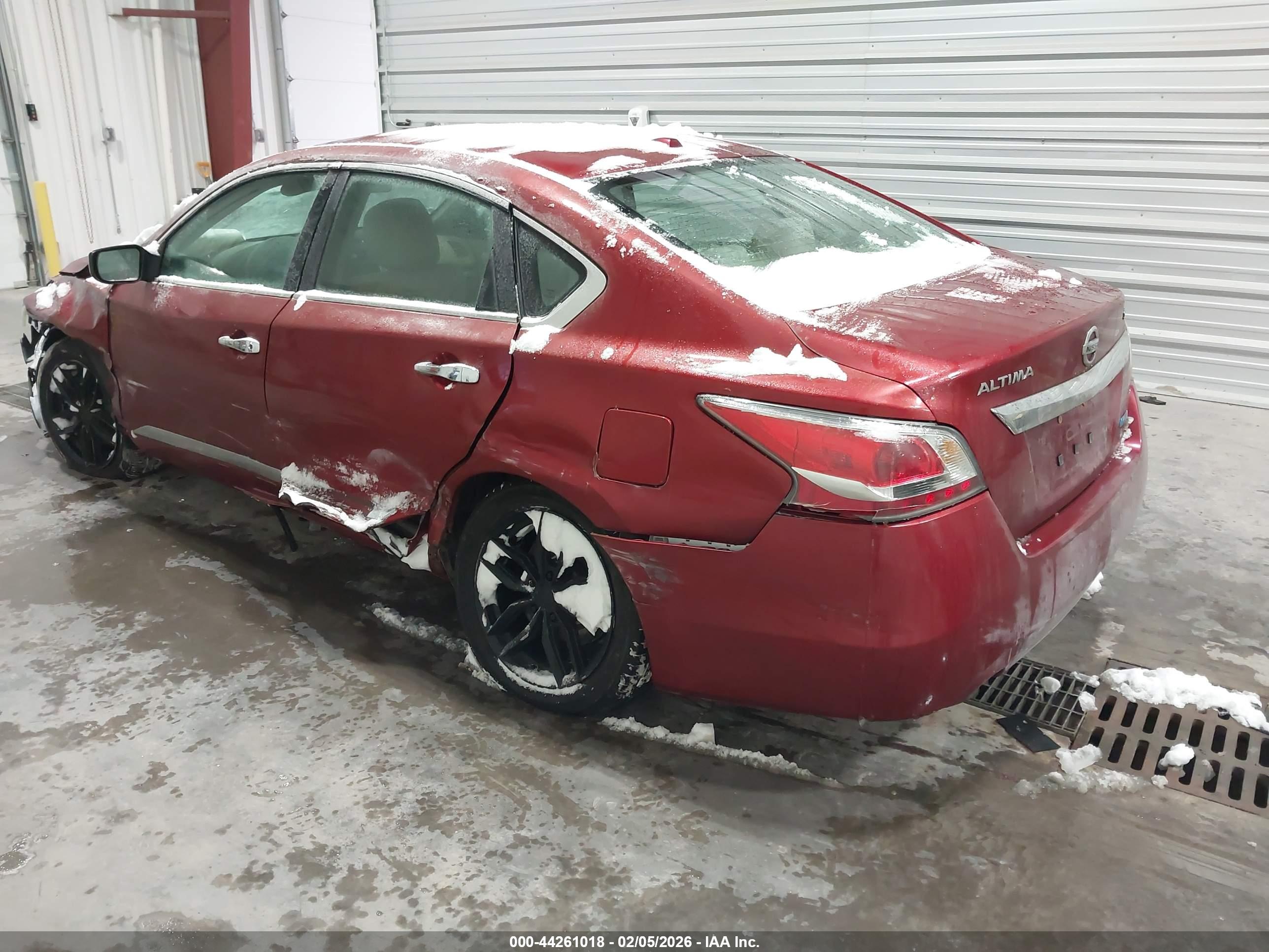 NISSAN ALTIMA image 3