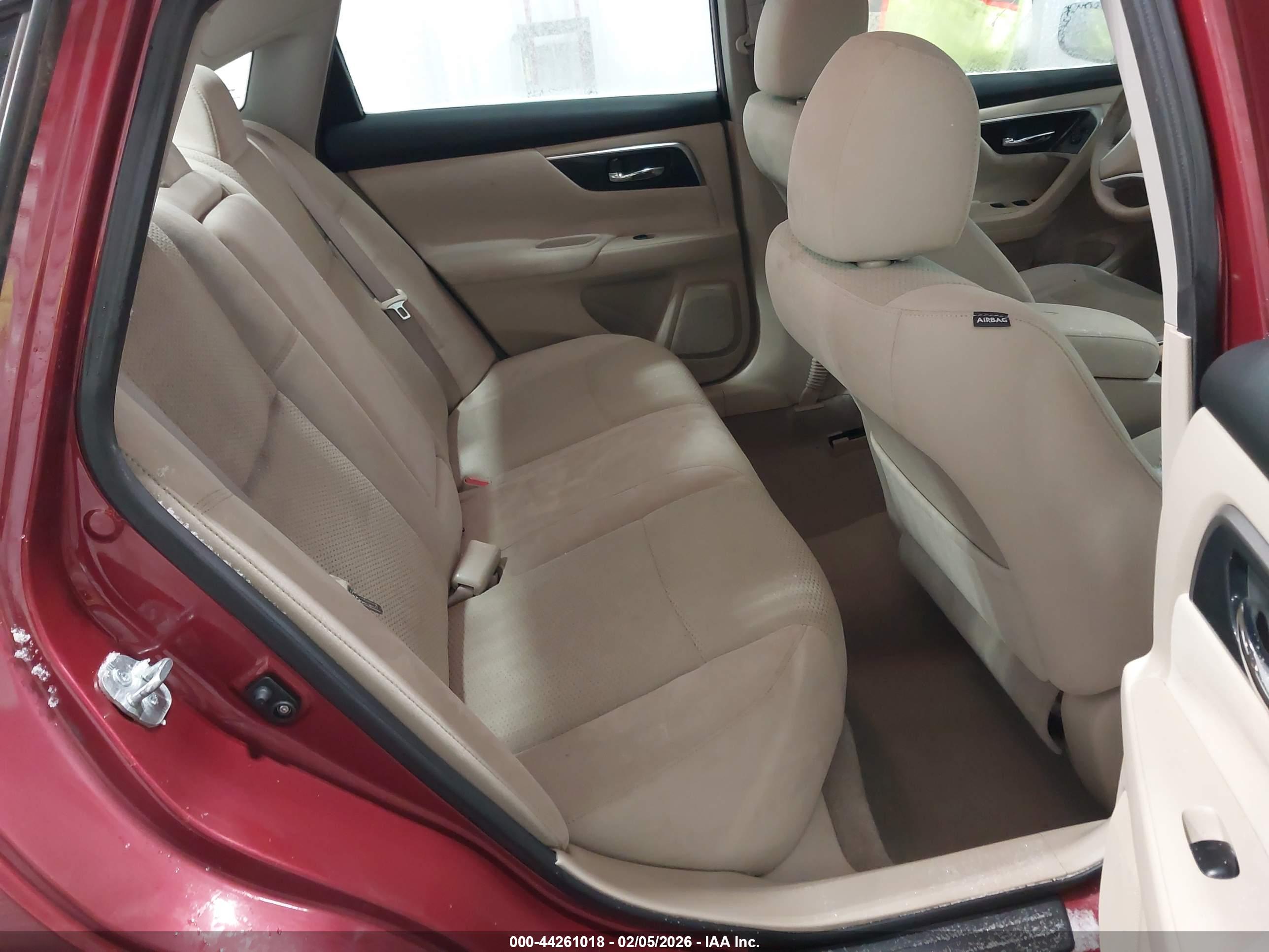 NISSAN ALTIMA image 8