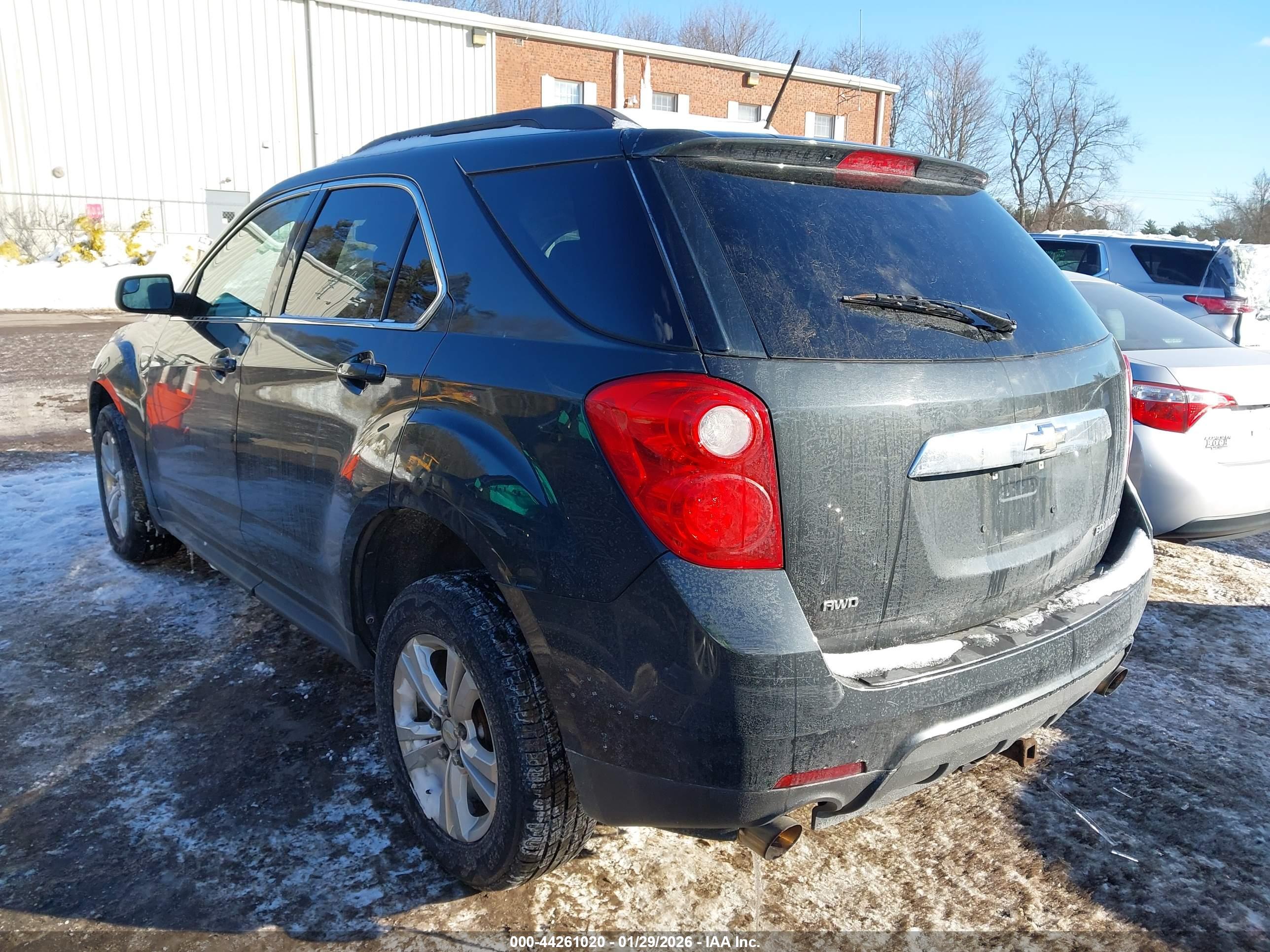 CHEVROLET EQUINOX image 3
