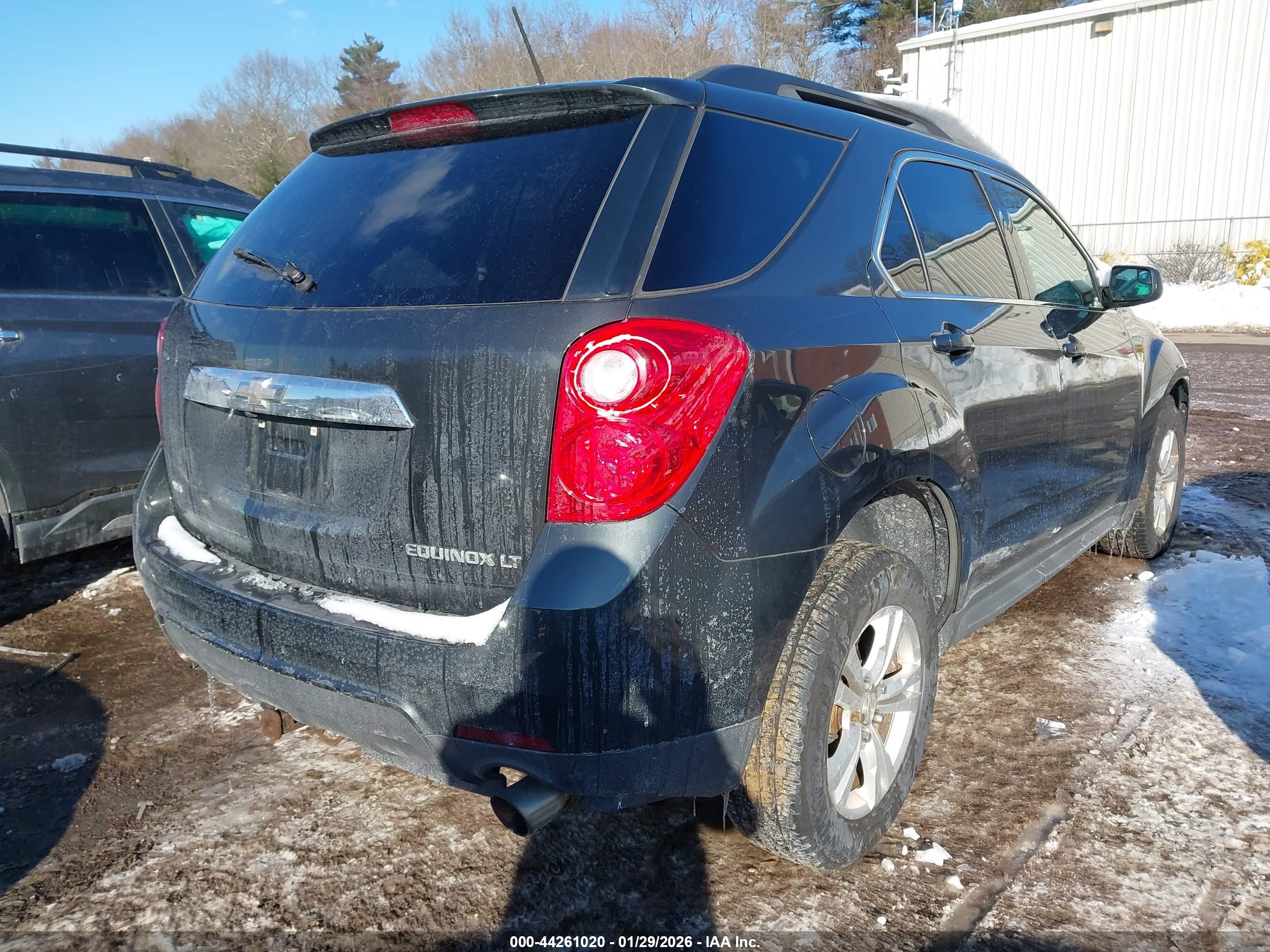 CHEVROLET EQUINOX image 4