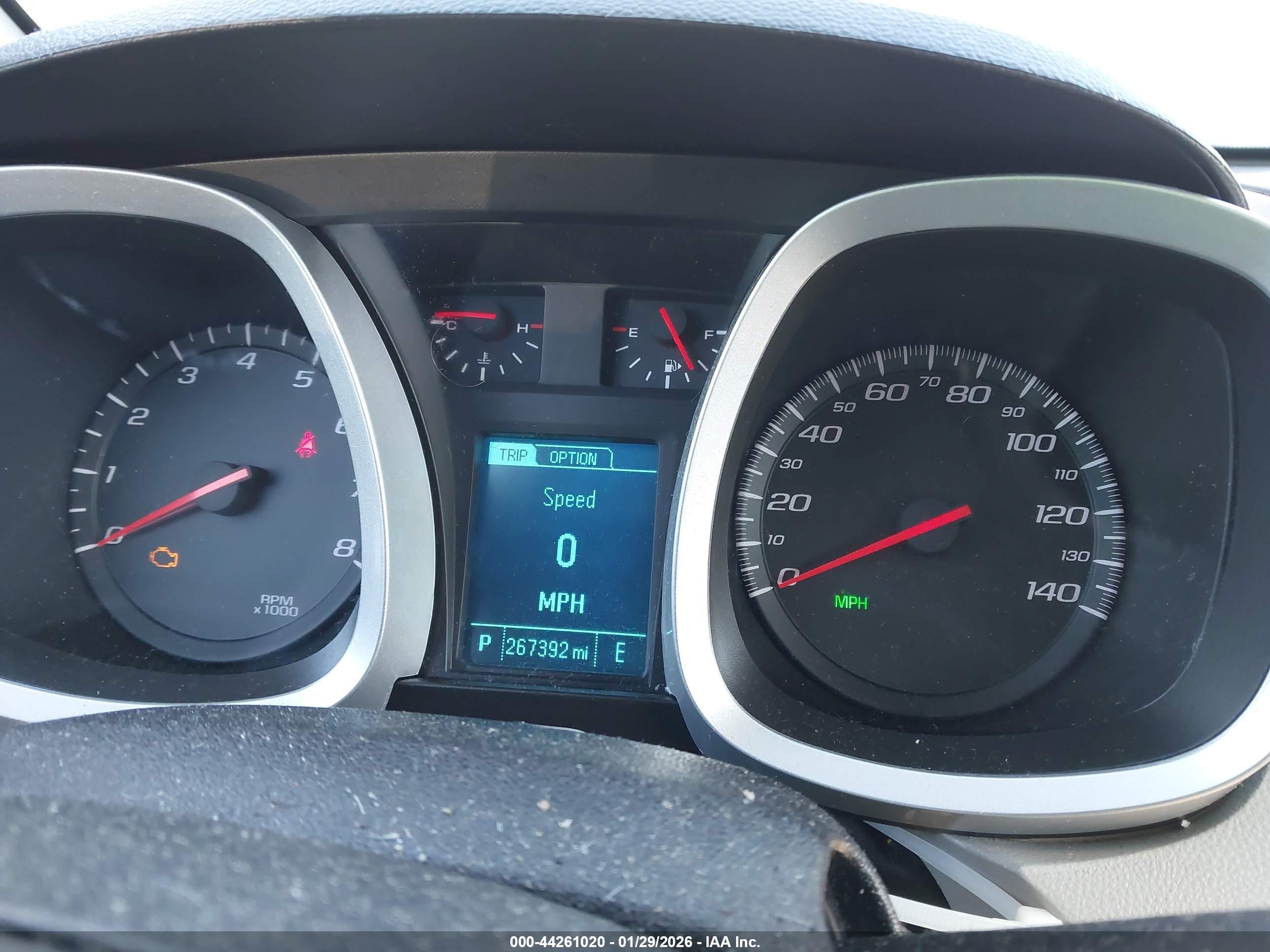 CHEVROLET EQUINOX image 7