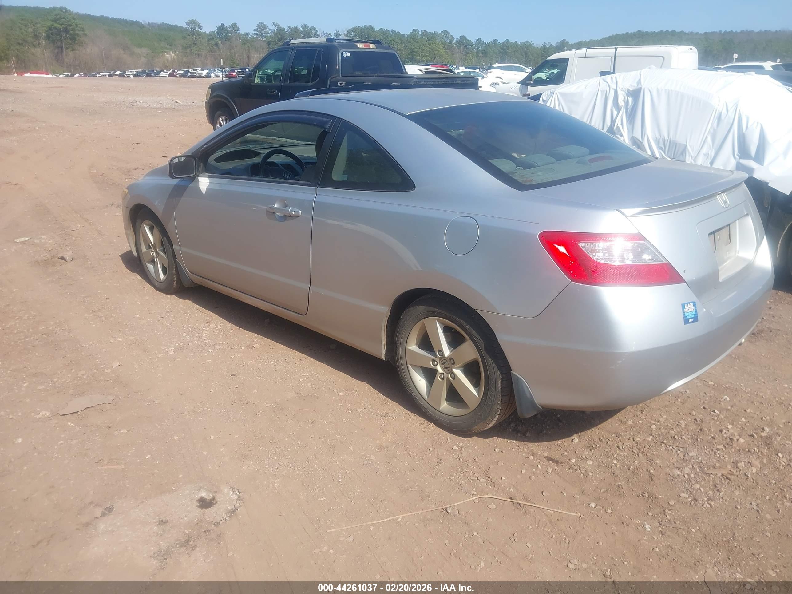 HONDA CIVIC image 3