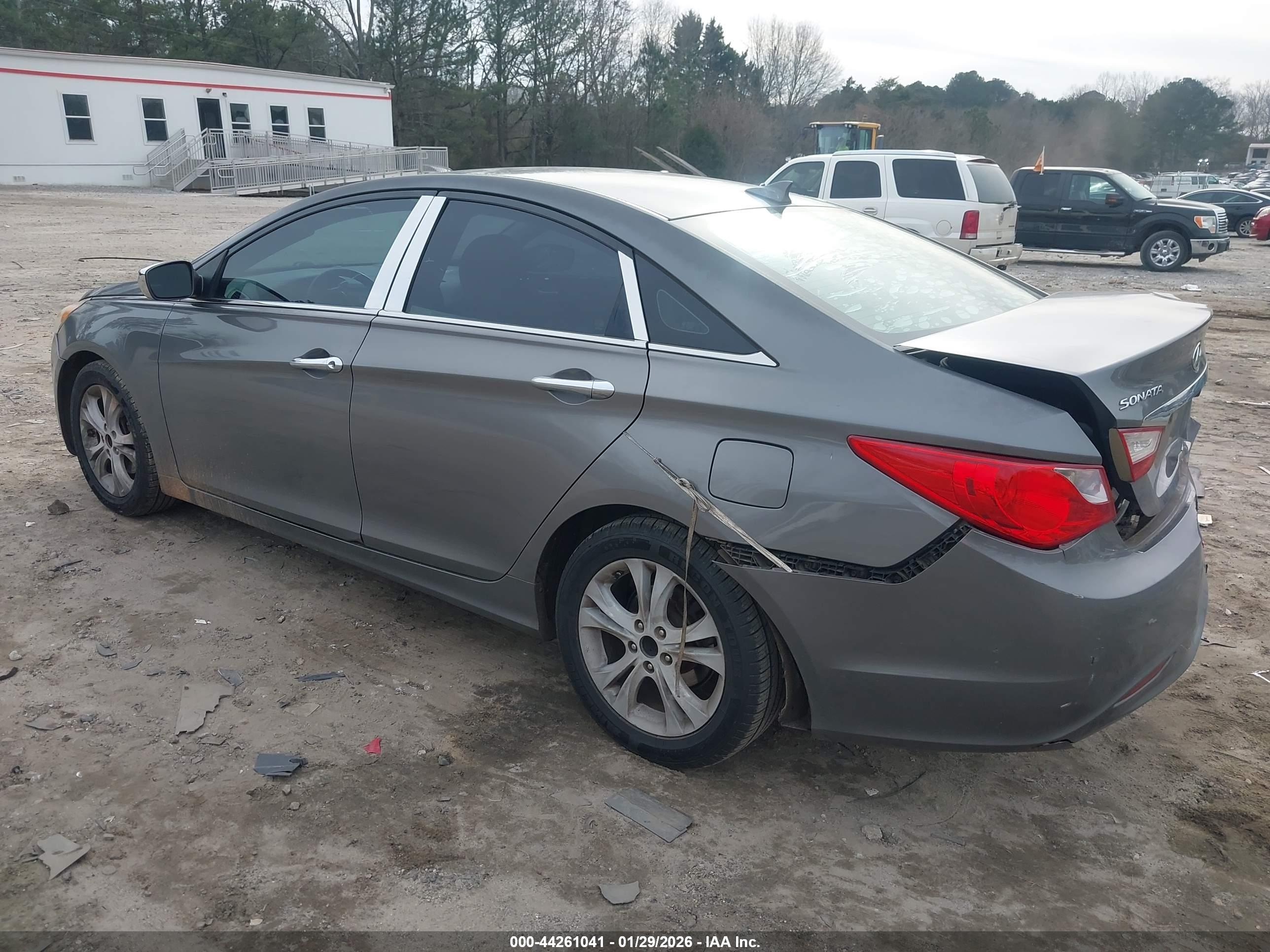 HYUNDAI SONATA image 3