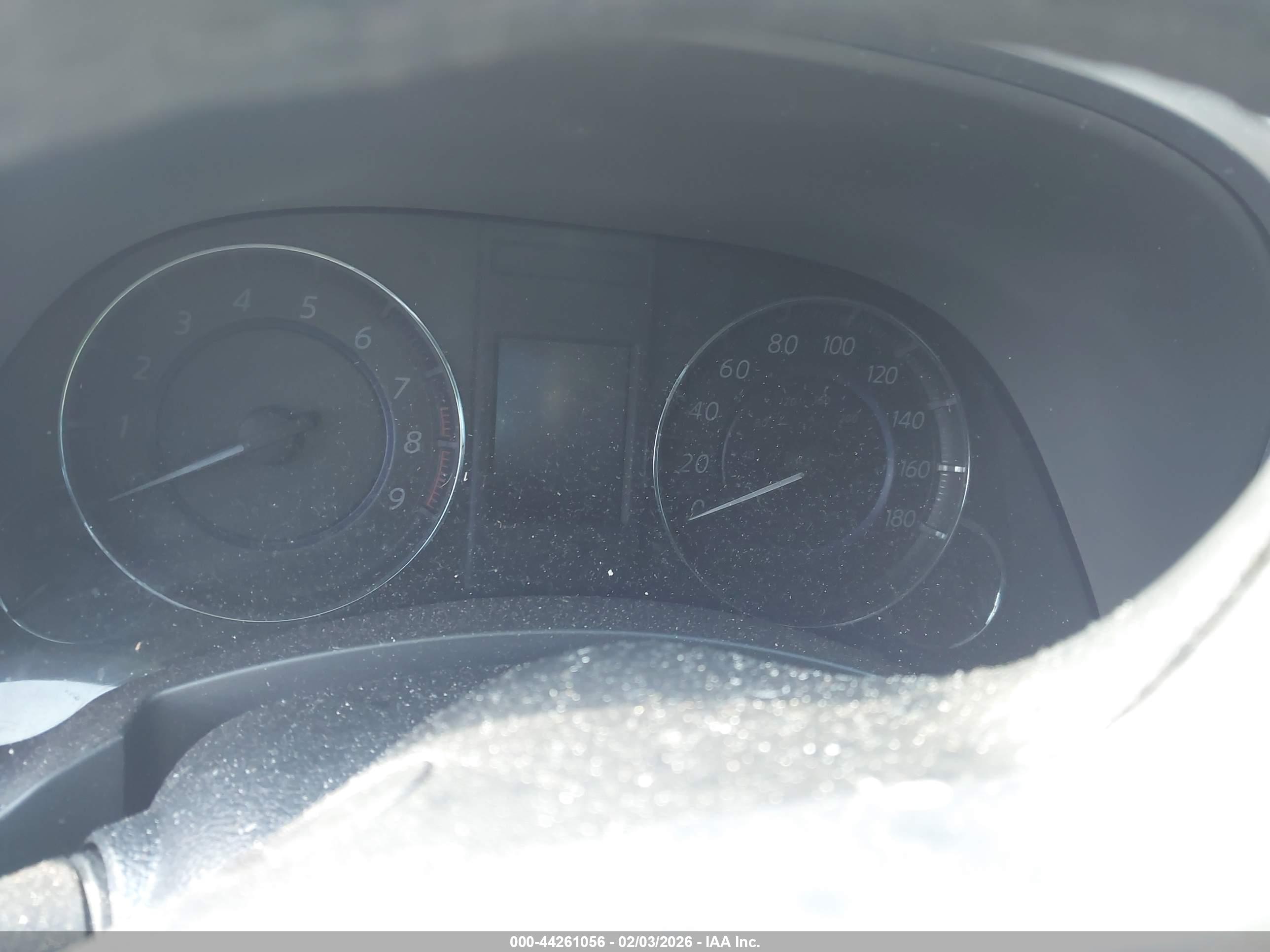 INFINITI QX70 image 7