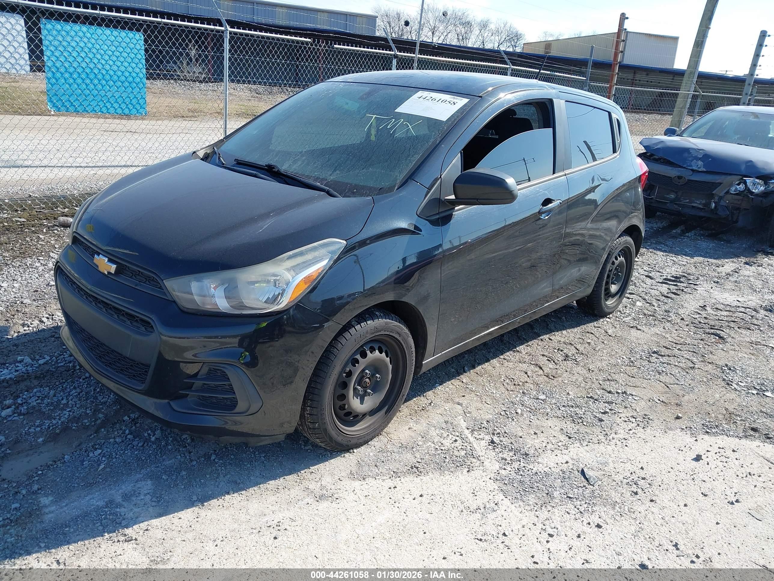 CHEVROLET SPARK image 2