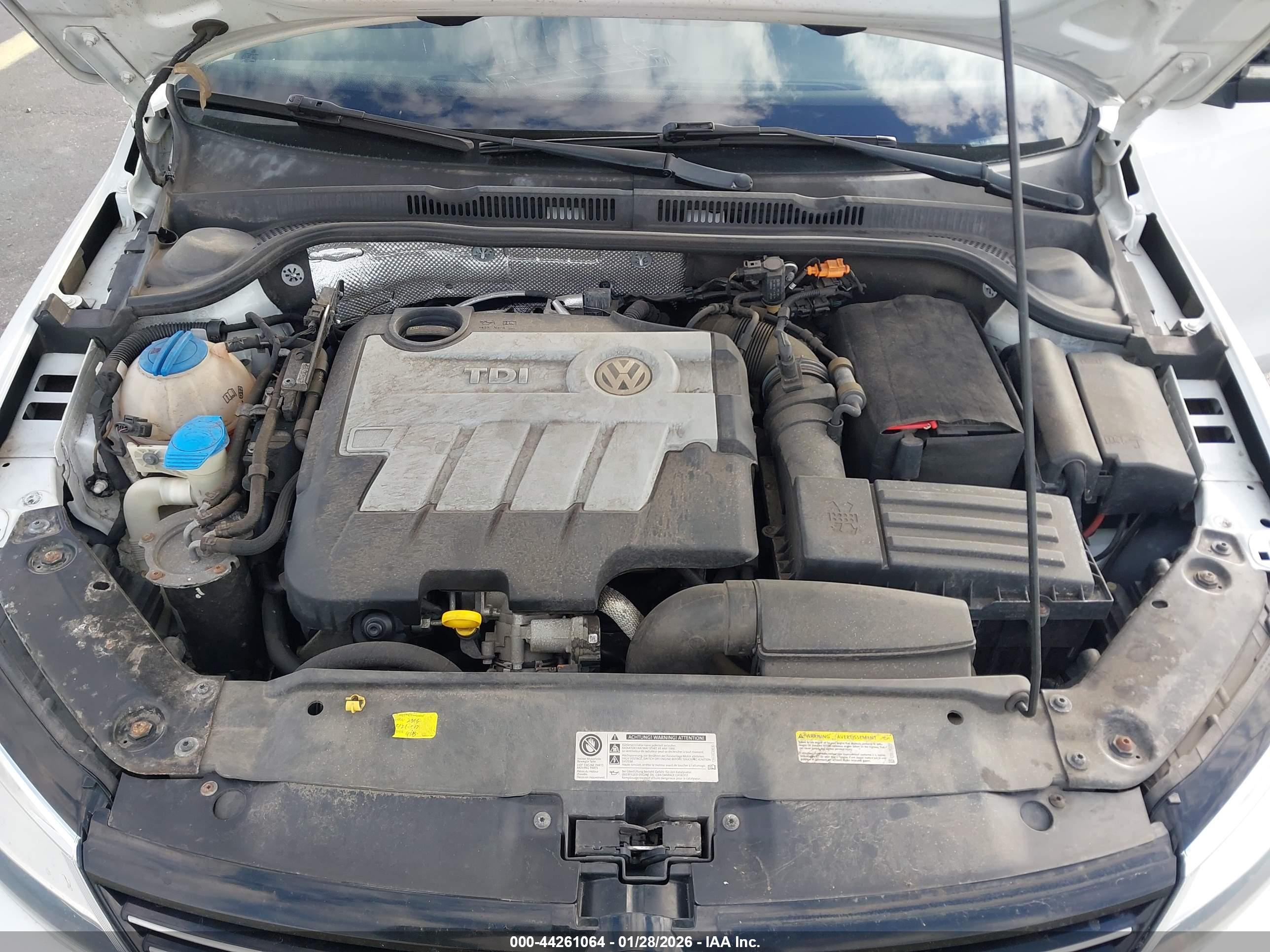 VOLKSWAGEN JETTA image 10