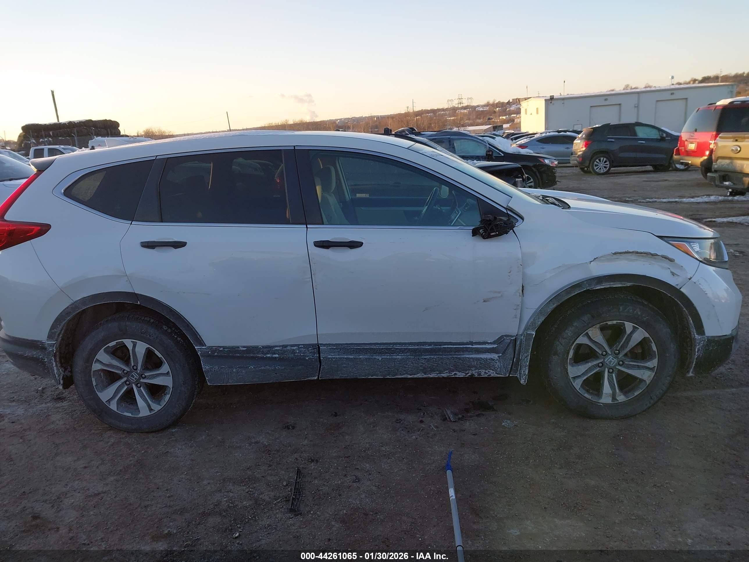 HONDA CR-V image 6
