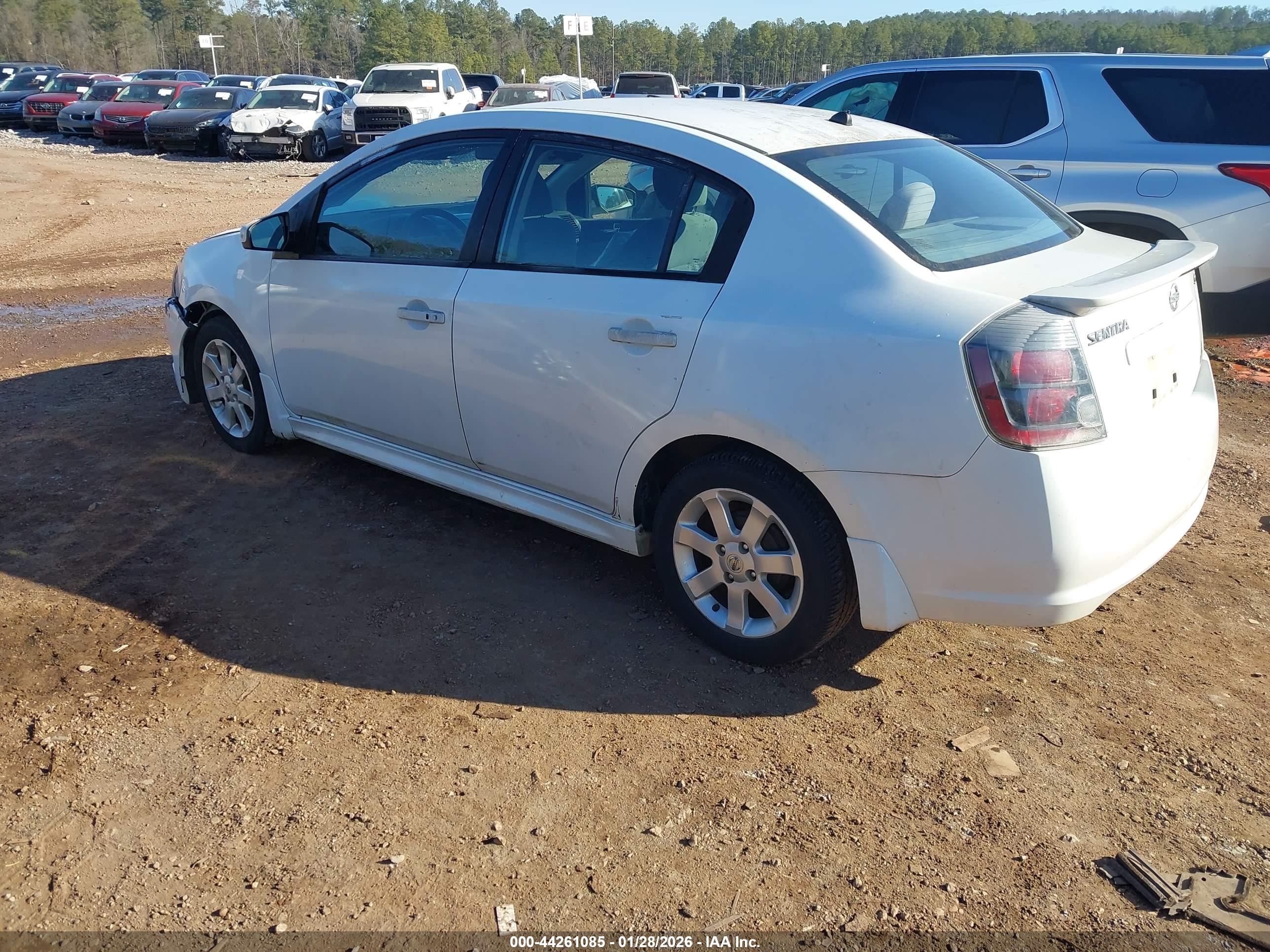 NISSAN SENTRA image 3