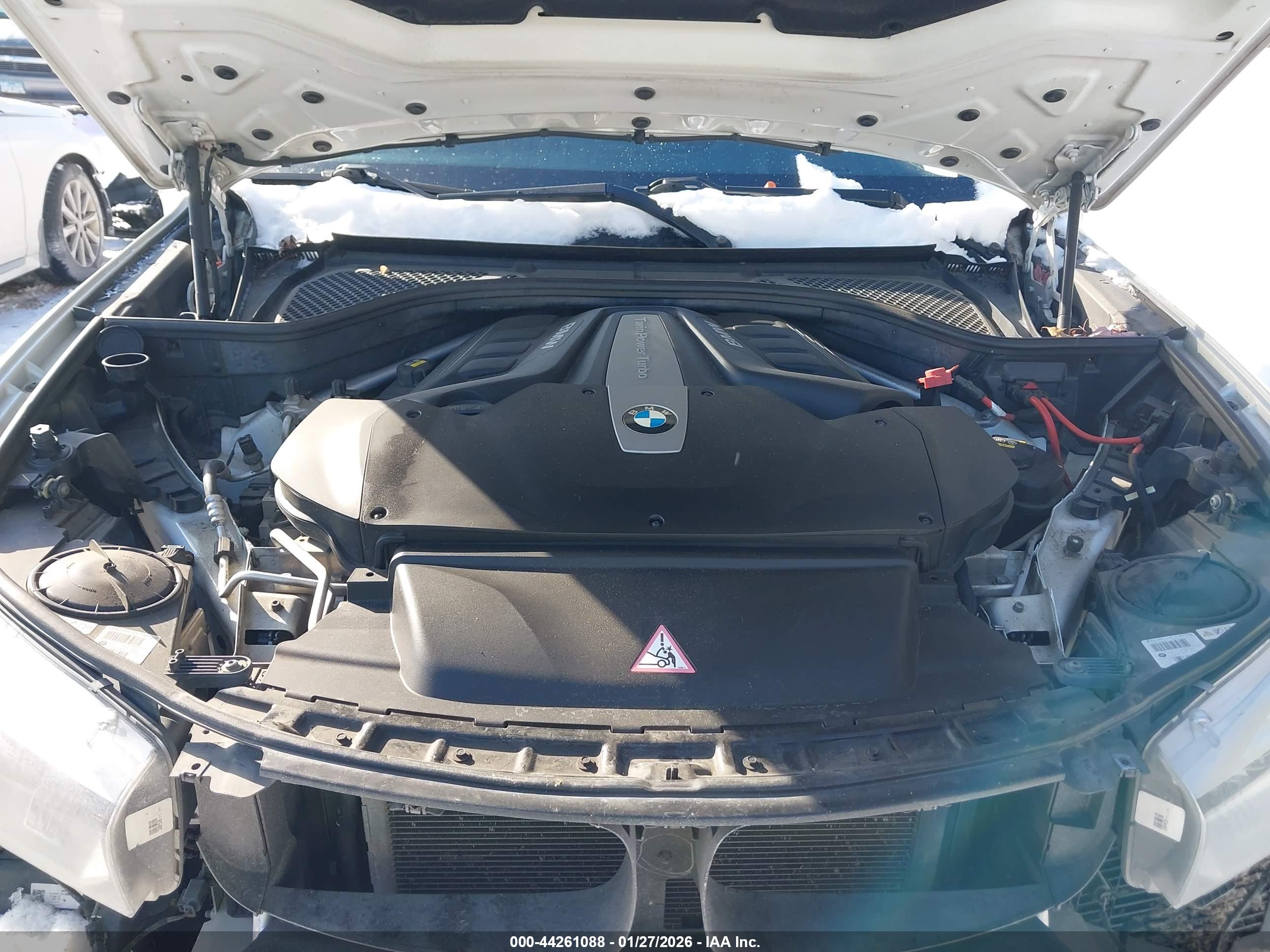 BMW X5 image 10