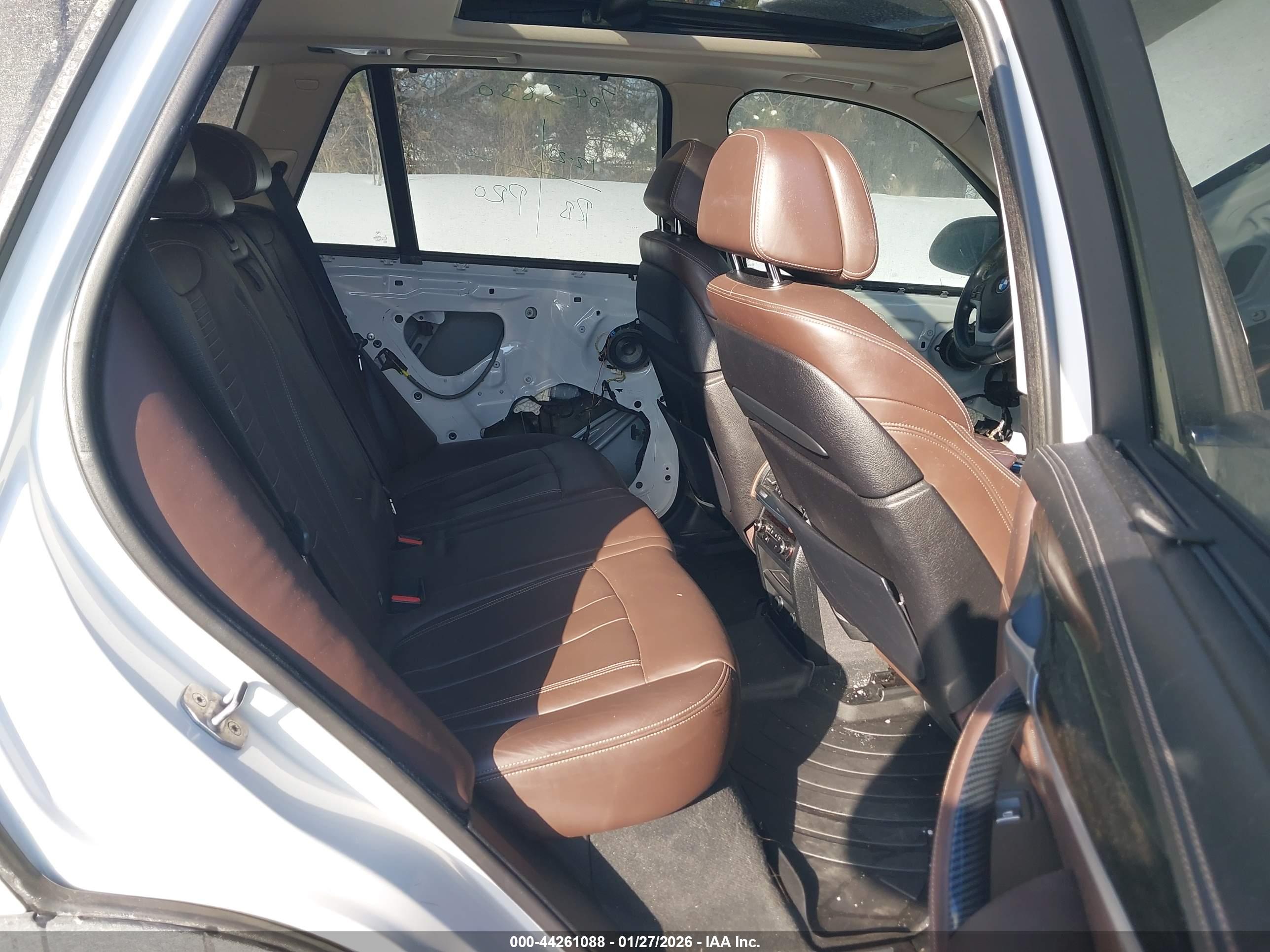 BMW X5 image 8