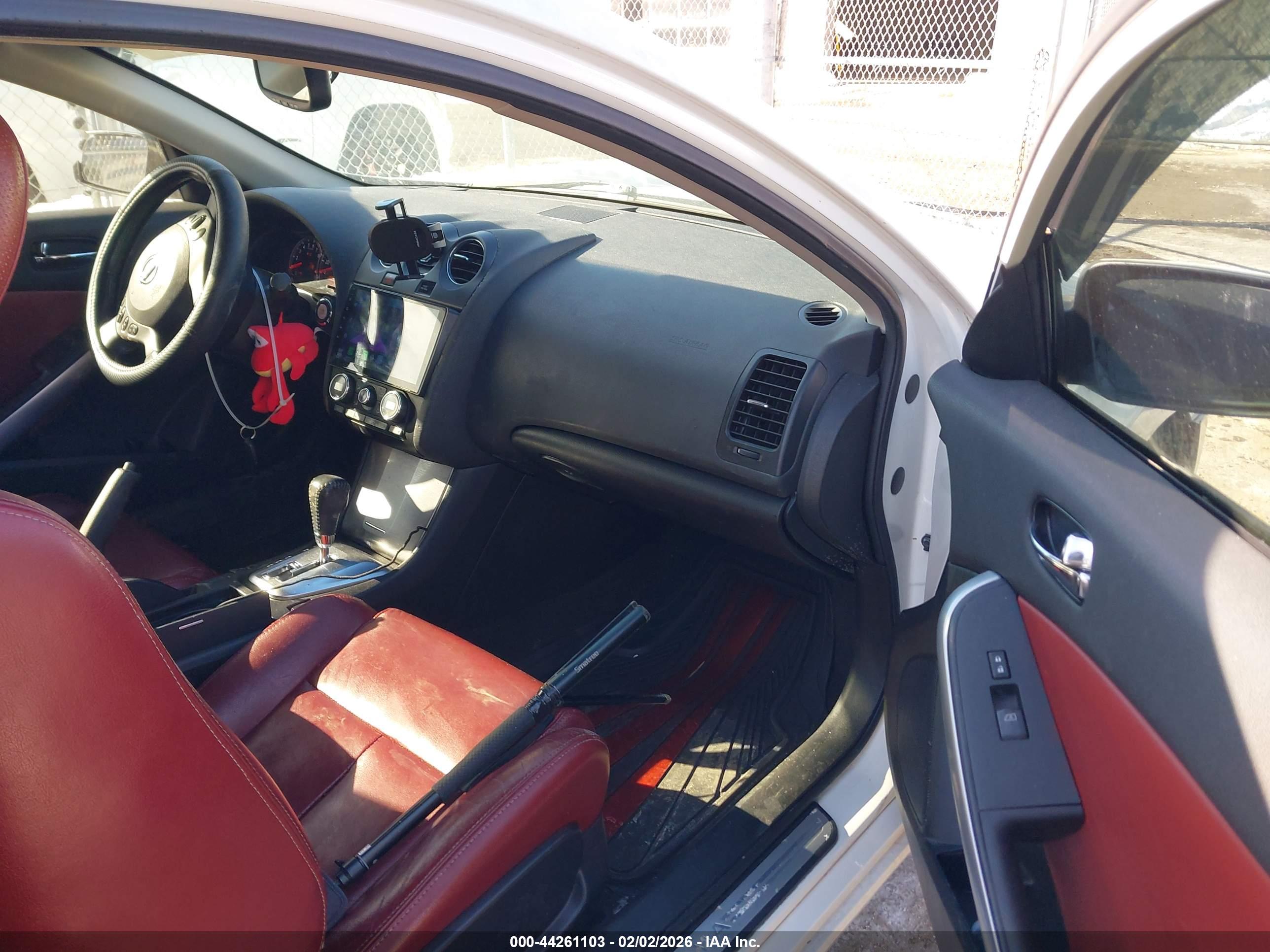 NISSAN ALTIMA image 5