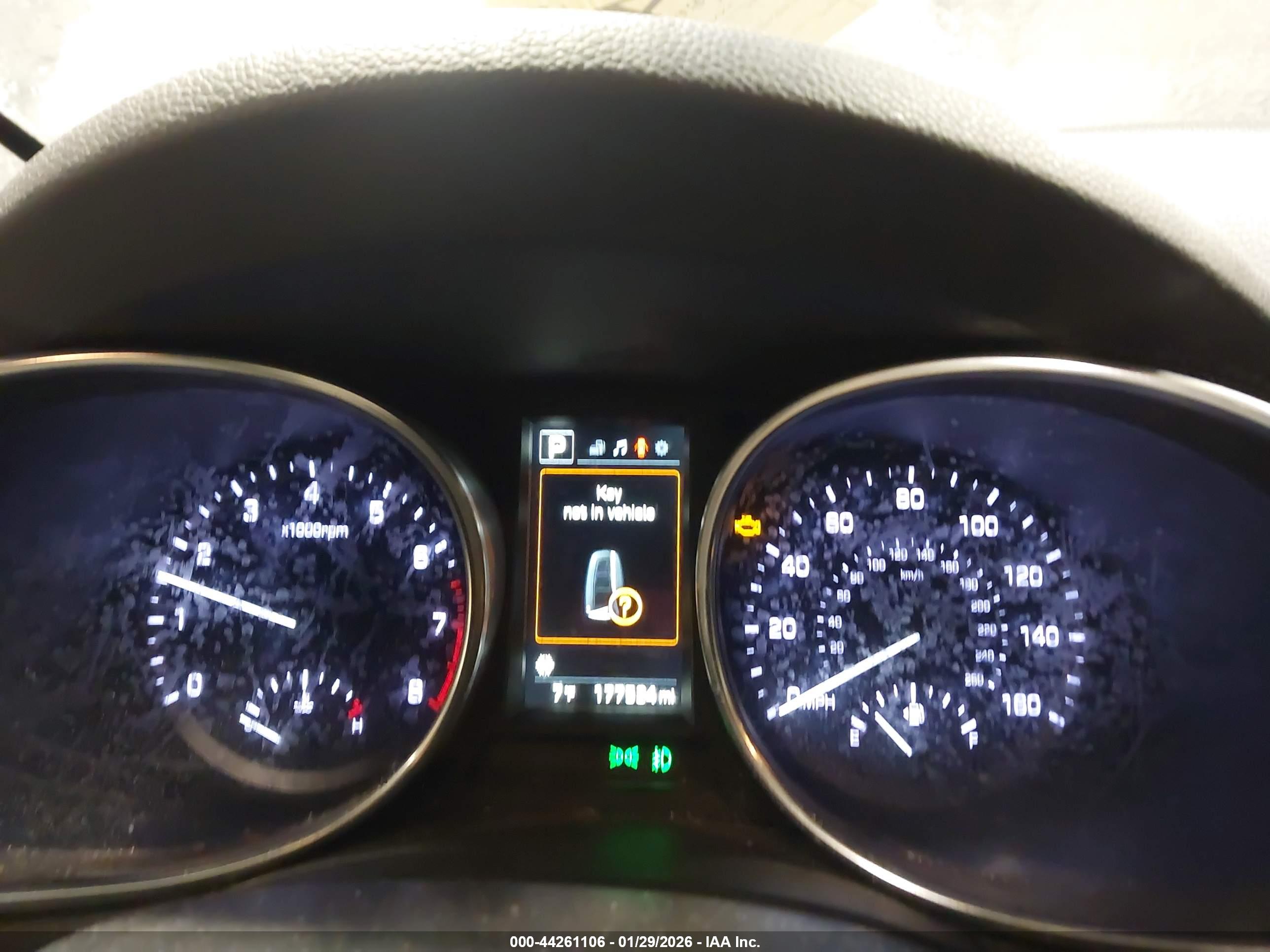 HYUNDAI SANTA image 7