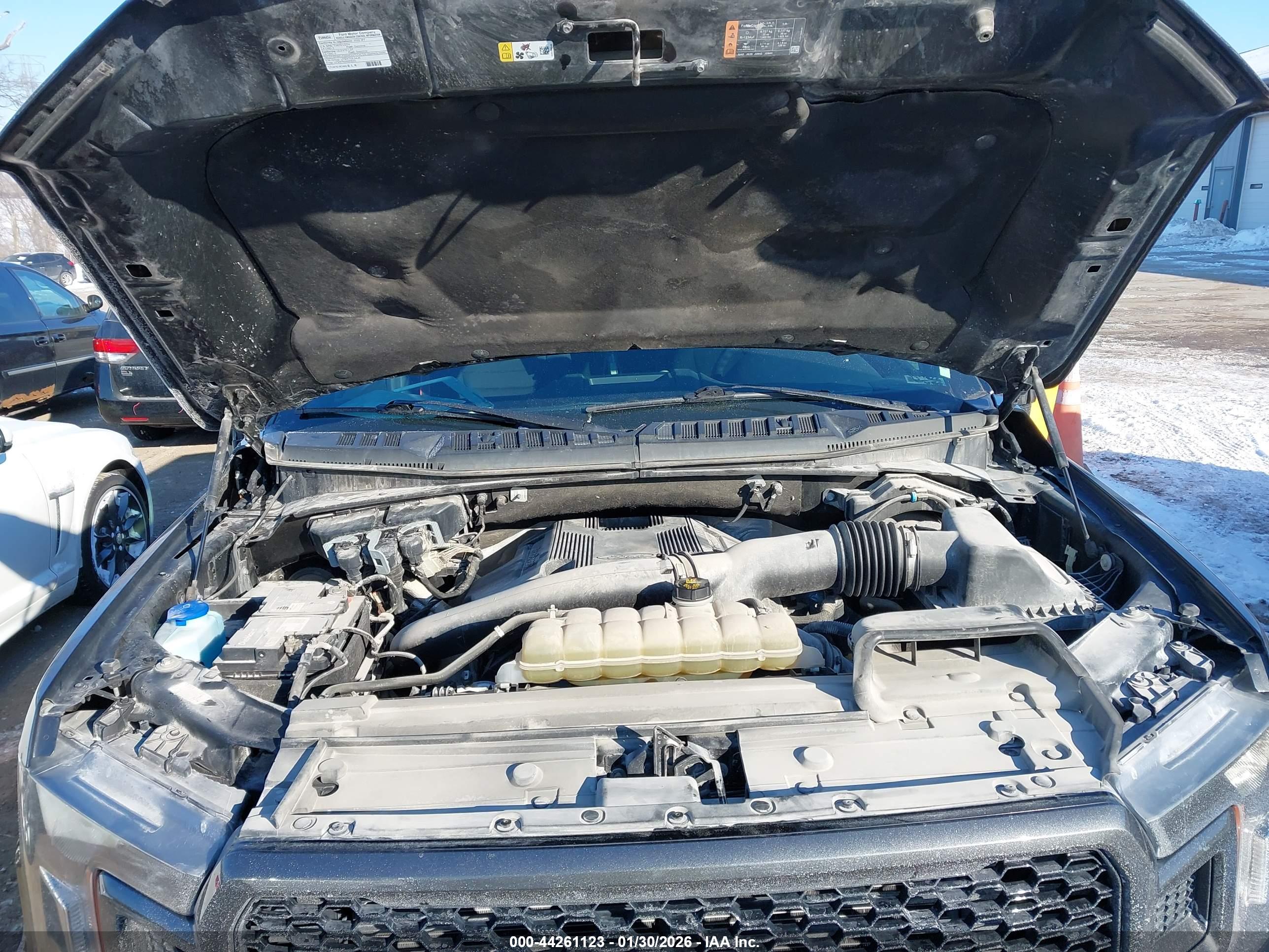 FORD F-150 image 10