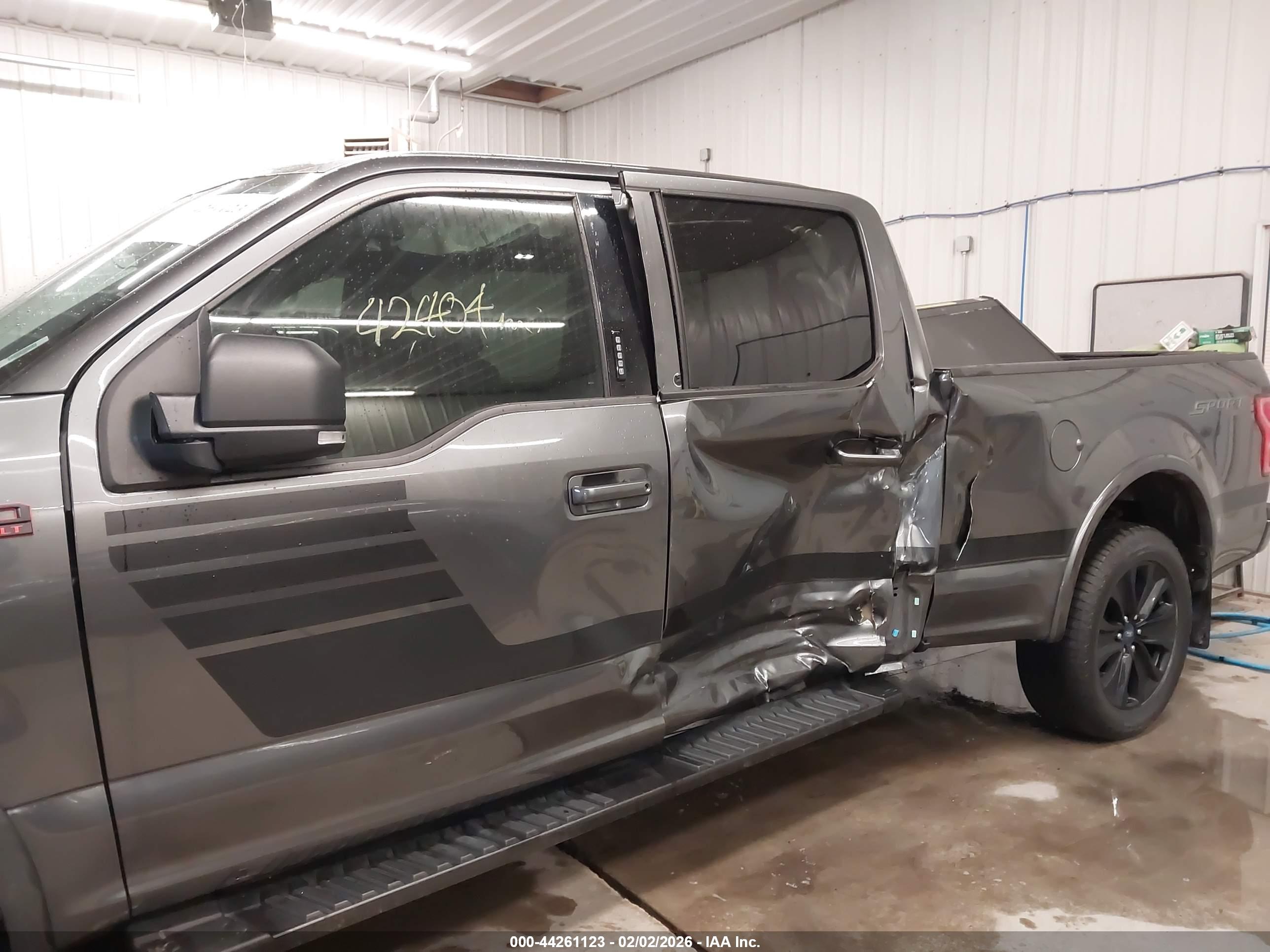 FORD F-150 image 6