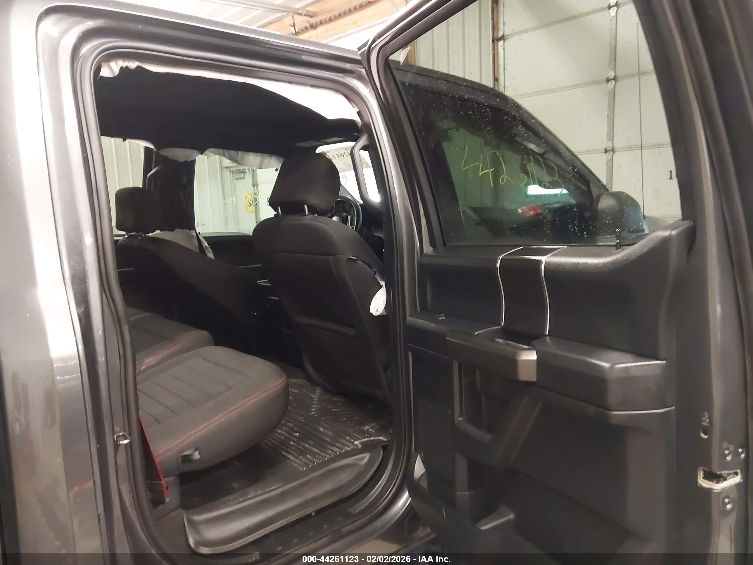 FORD F-150 image 8