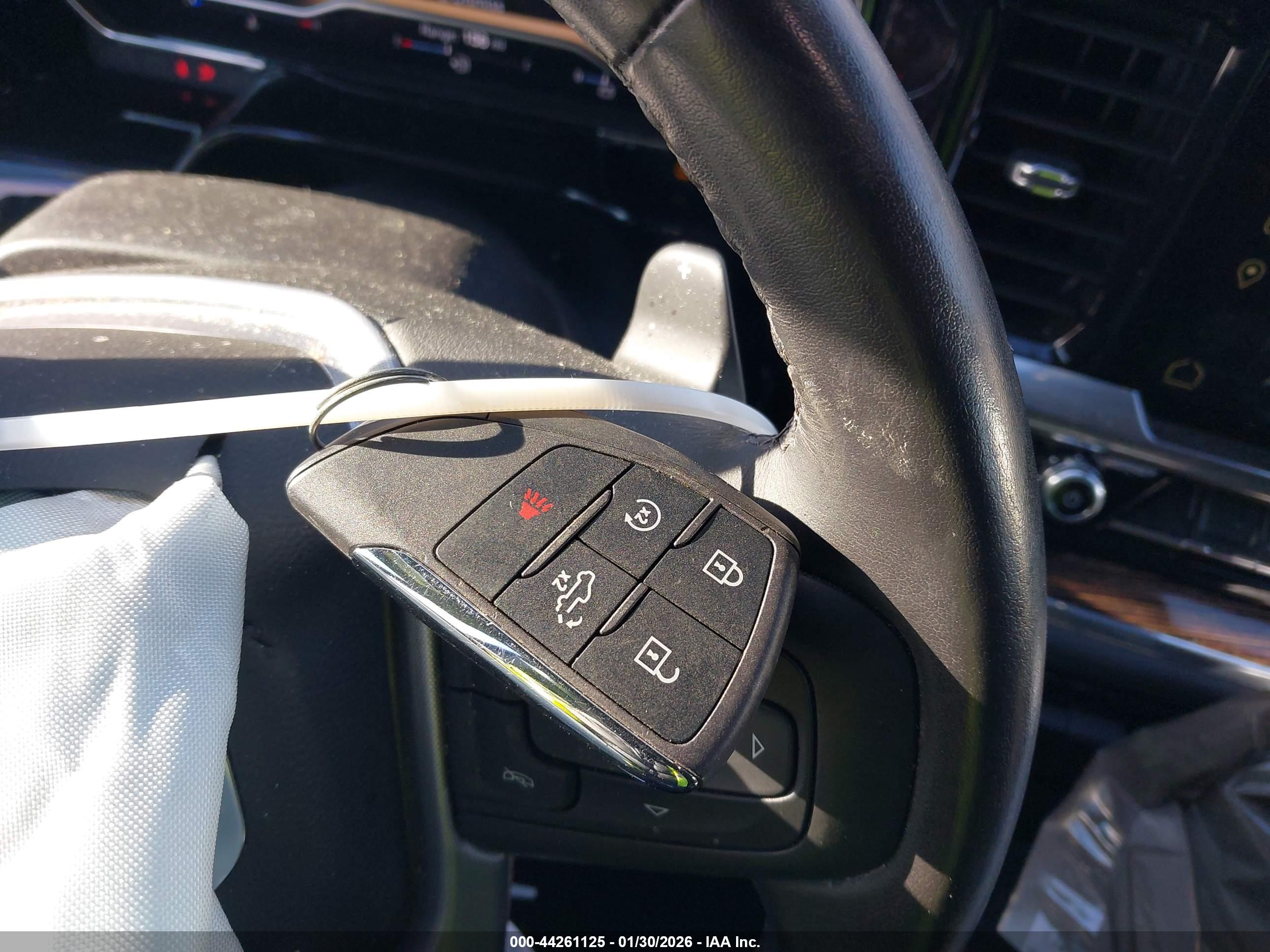 GMC SIERRA image 11