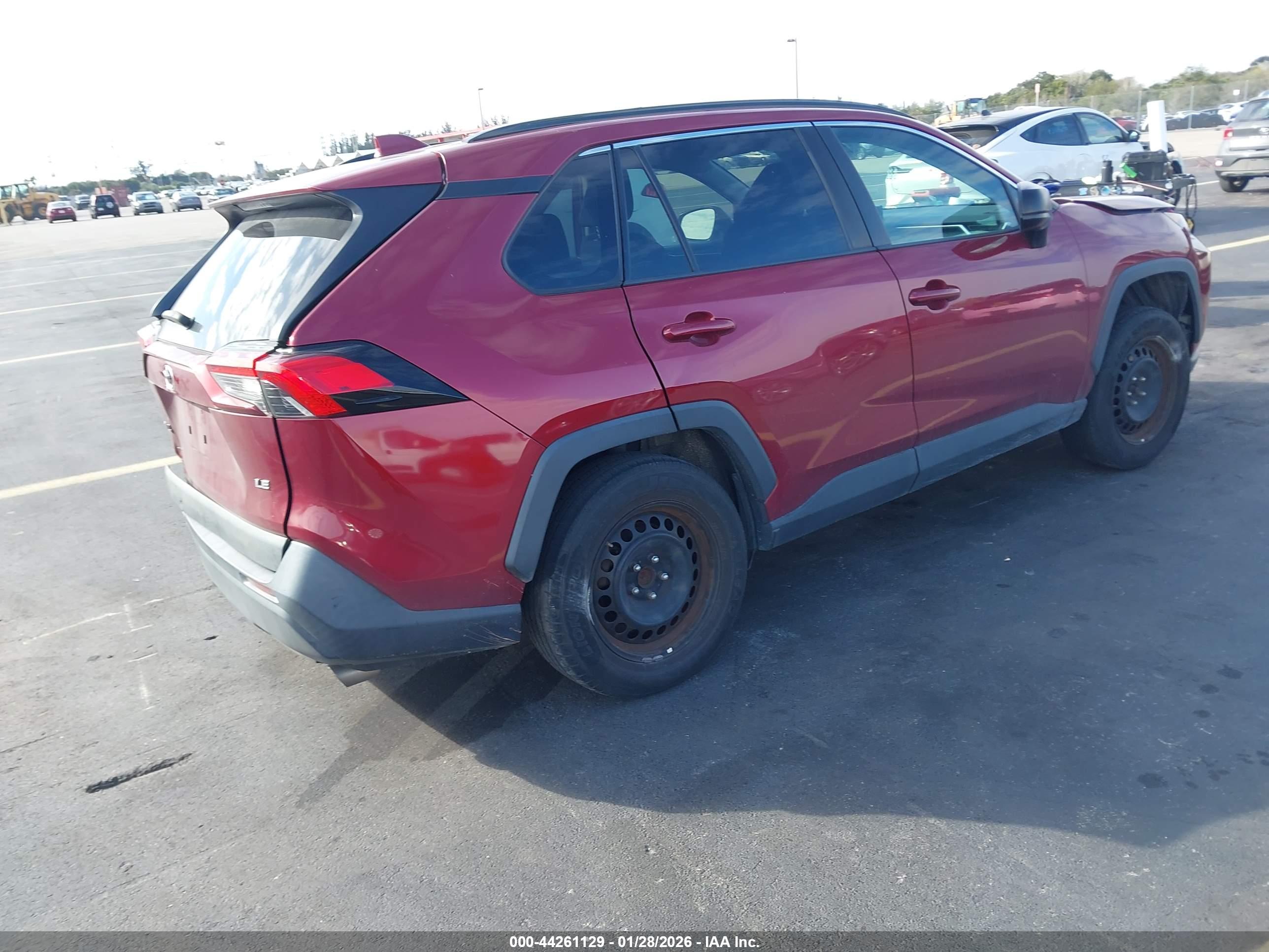 TOYOTA RAV4 image 4