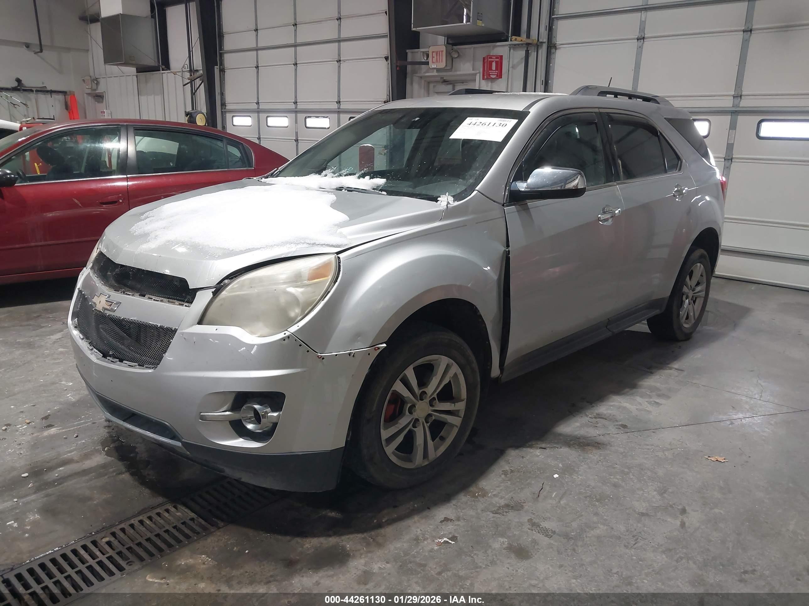 CHEVROLET EQUINOX image 2