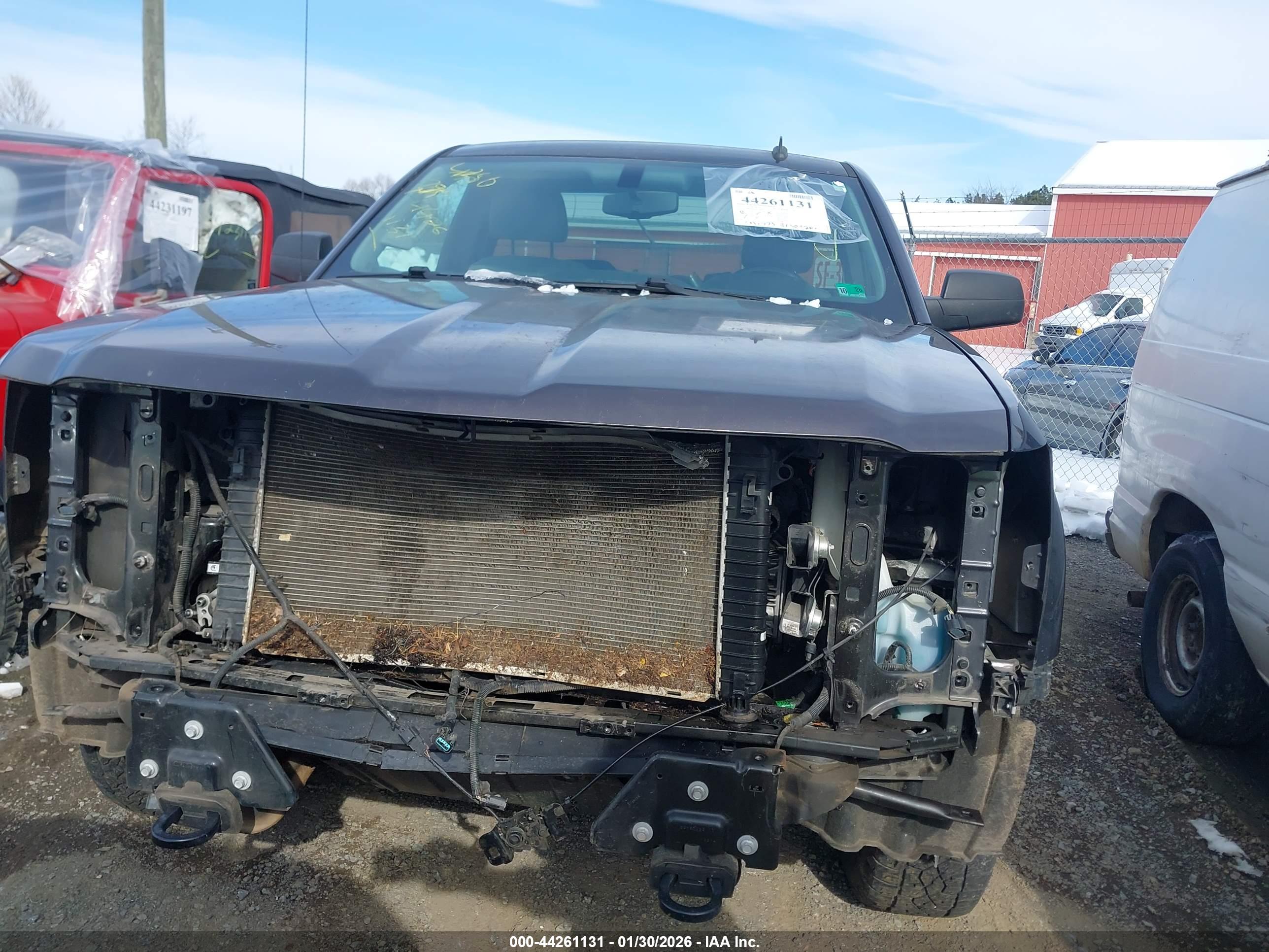CHEVROLET SILVERADO image 6