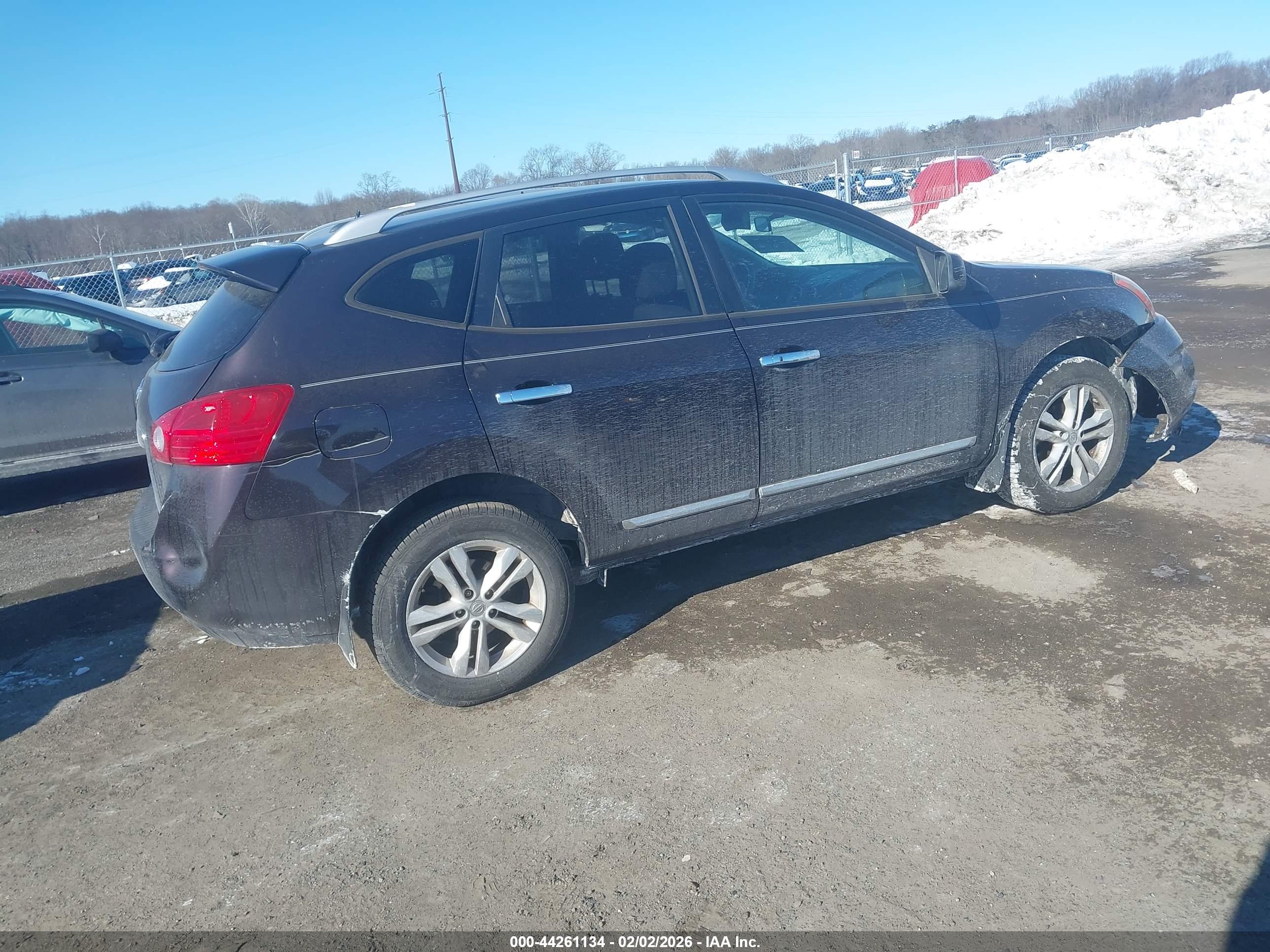 NISSAN ROGUE image 4