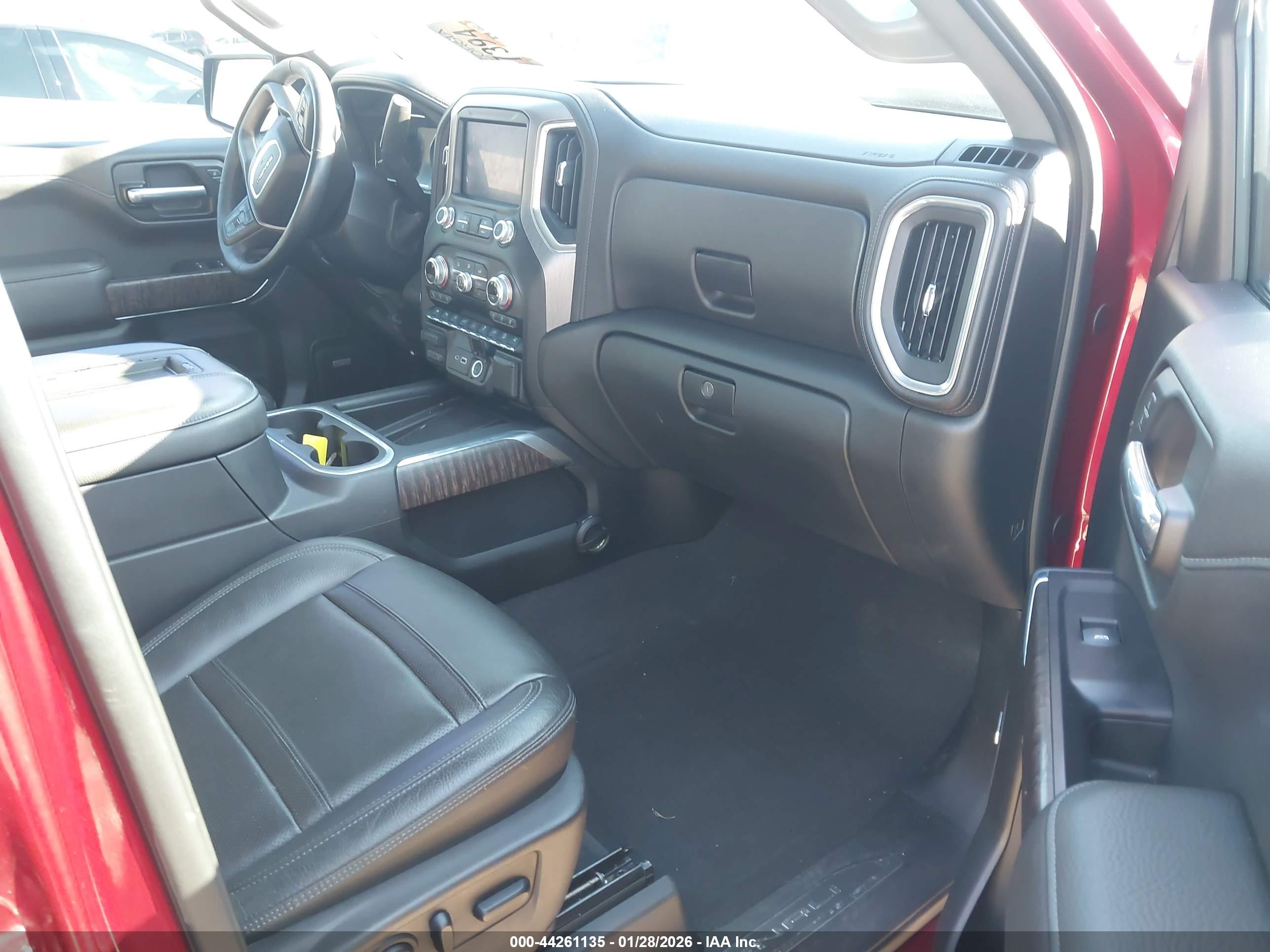 GMC SIERRA image 5