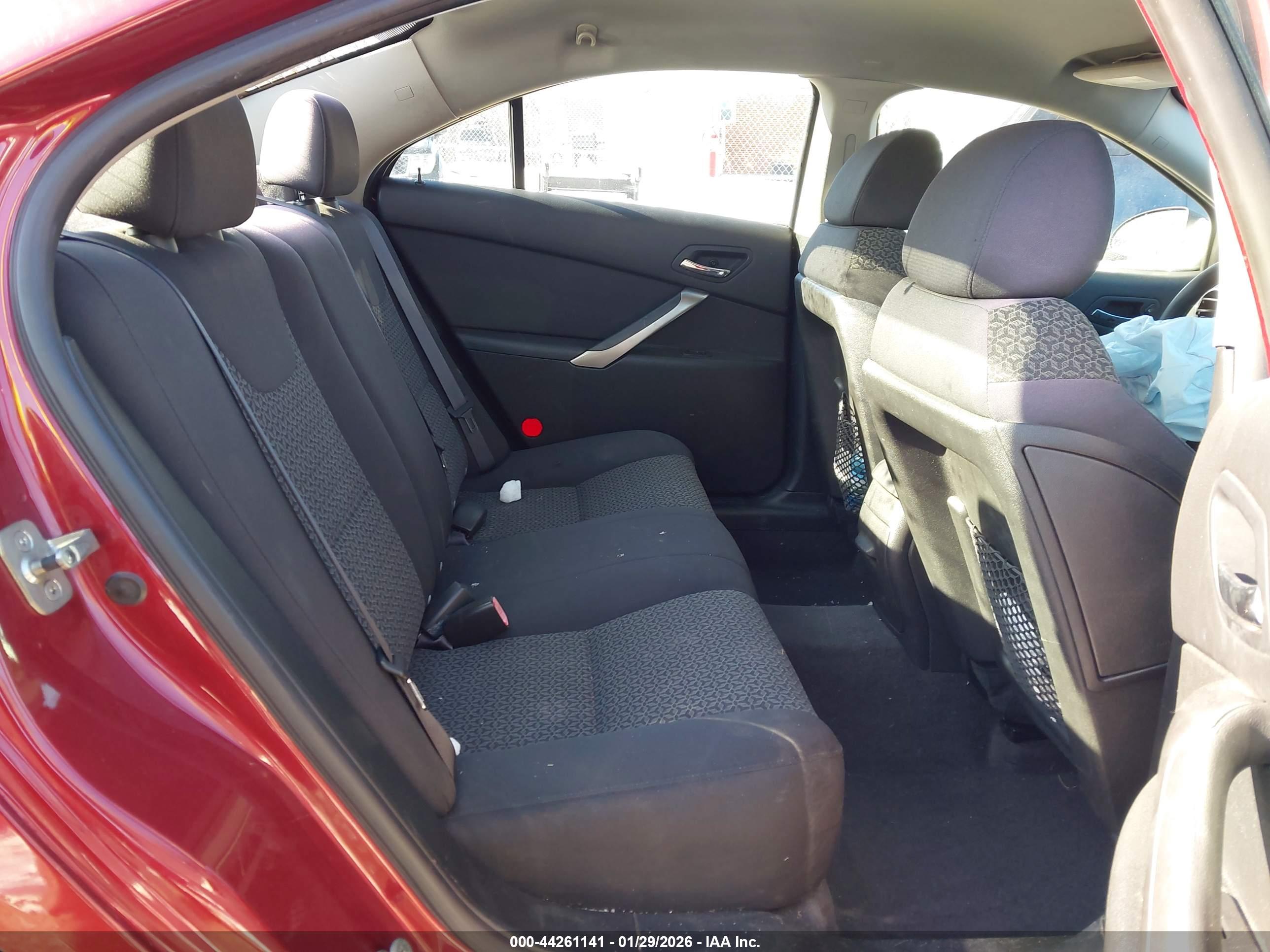 PONTIAC G6 image 8