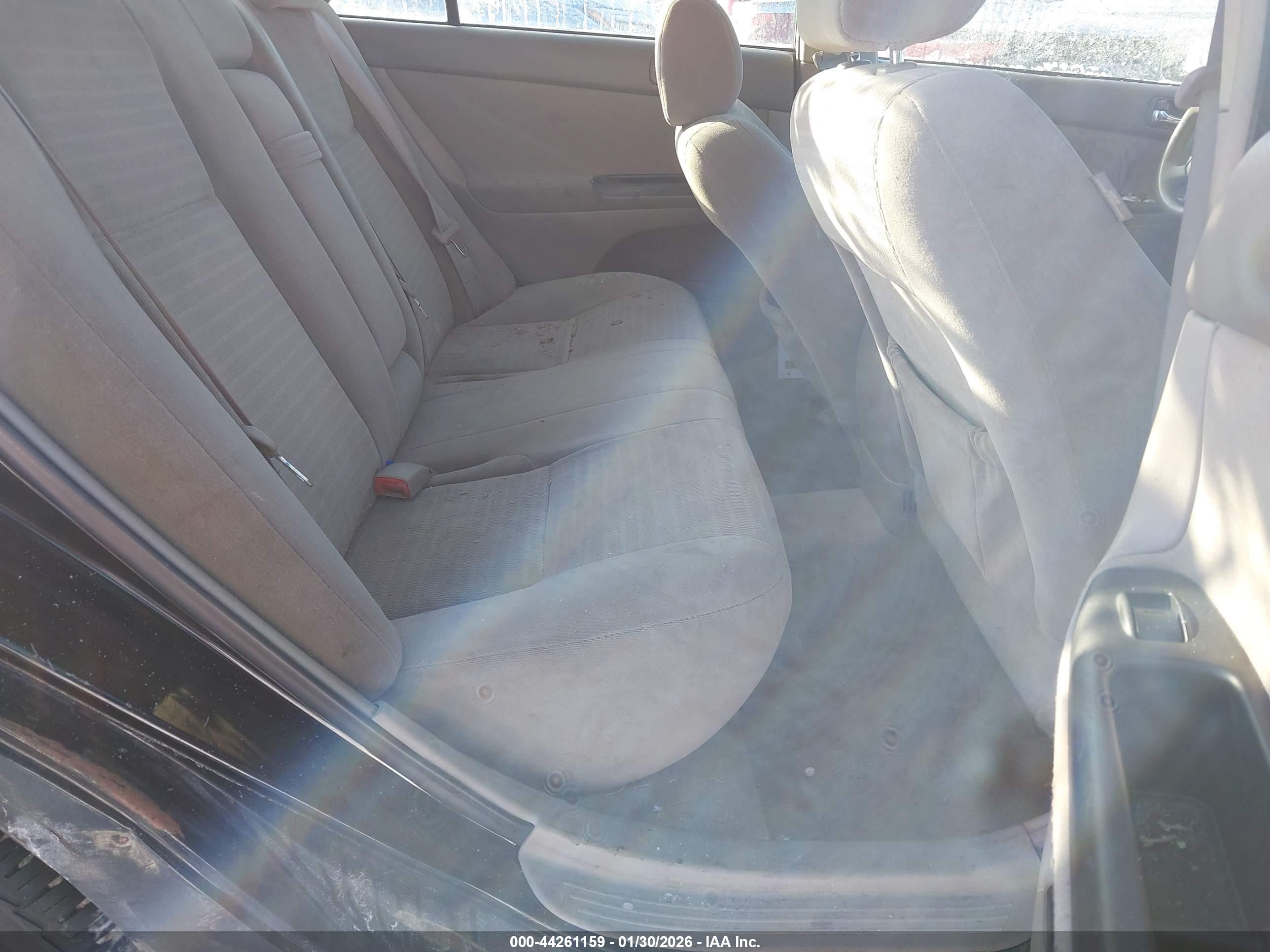 TOYOTA CAMRY image 8