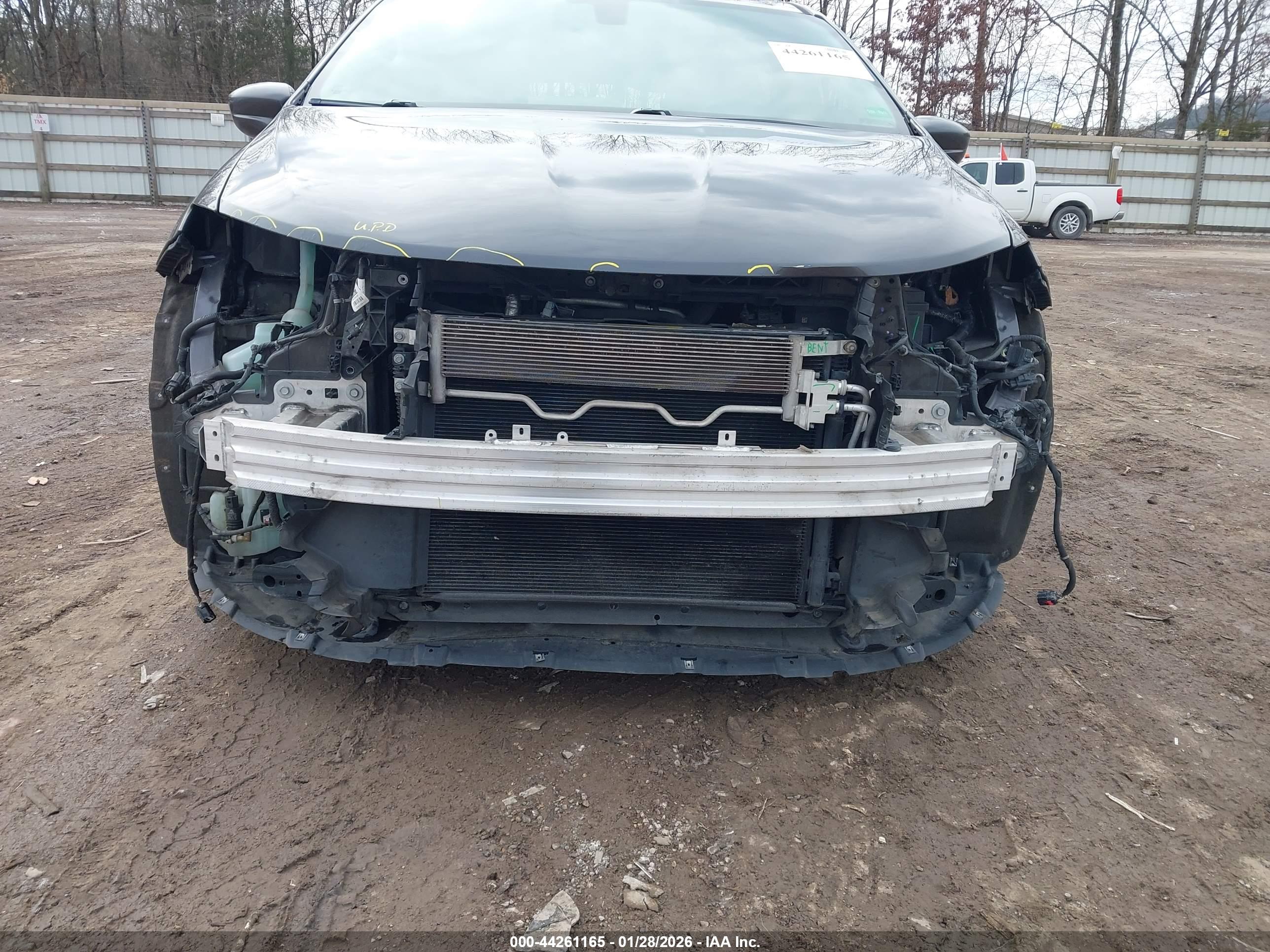 CHRYSLER PACIFICA image 6