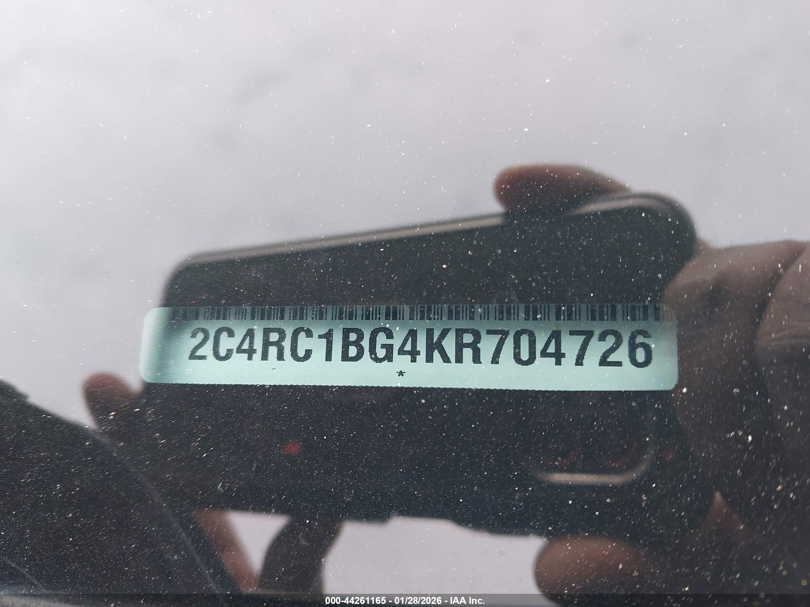 CHRYSLER PACIFICA image 9