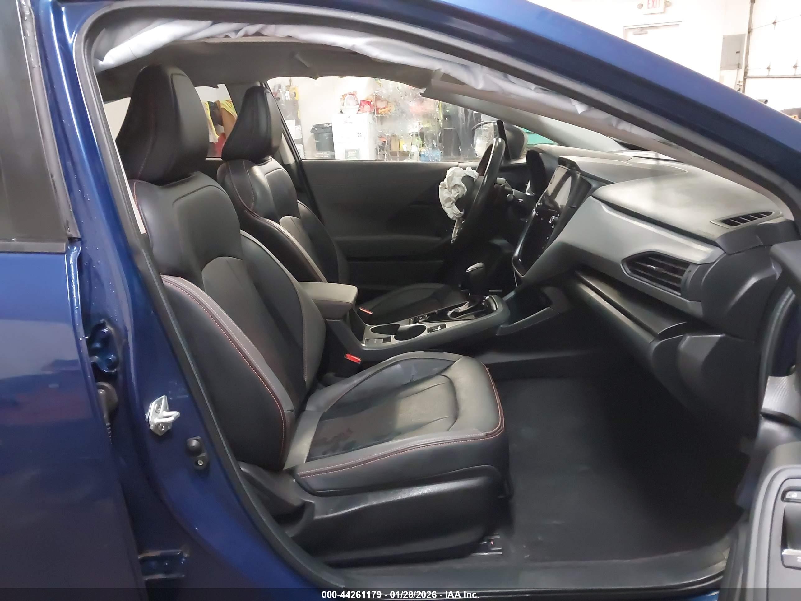SUBARU CROSSTREK image 5