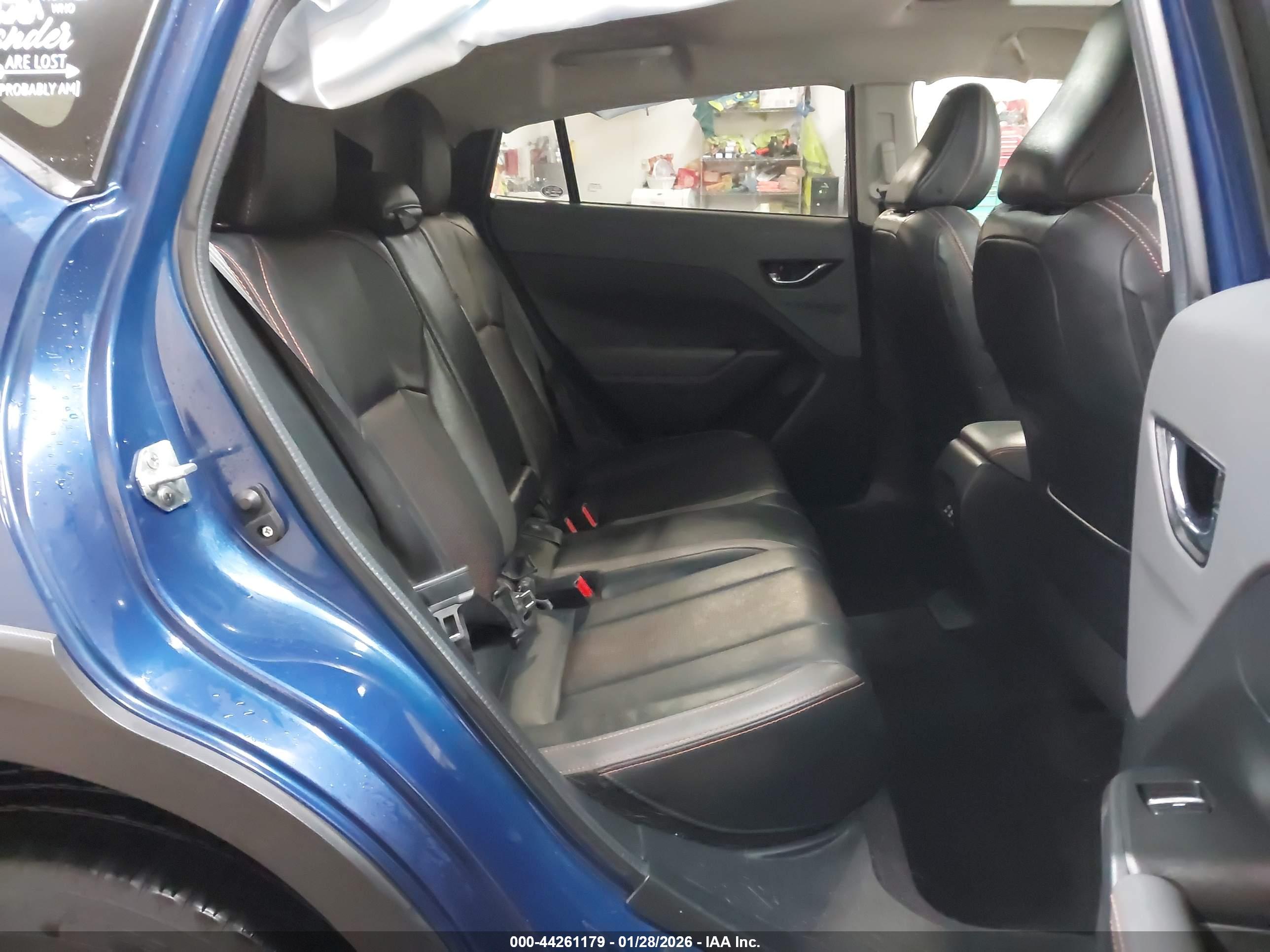 SUBARU CROSSTREK image 8