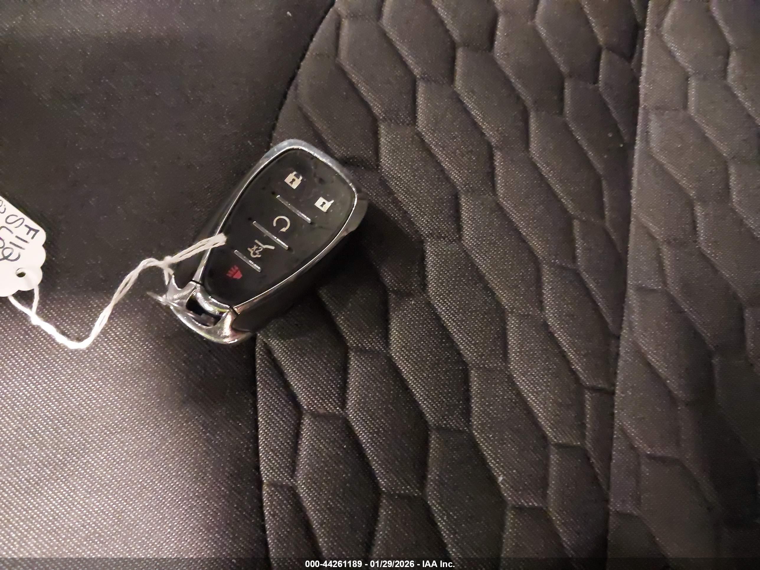 CHEVROLET EQUINOX image 11