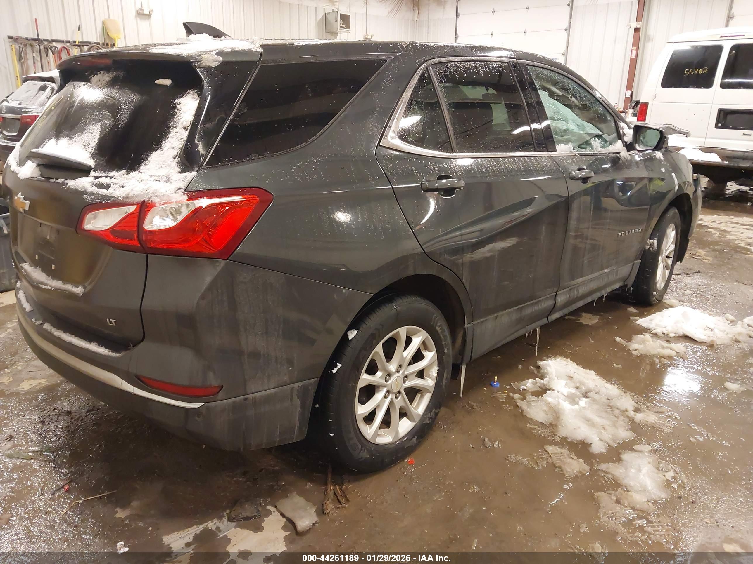 CHEVROLET EQUINOX image 4