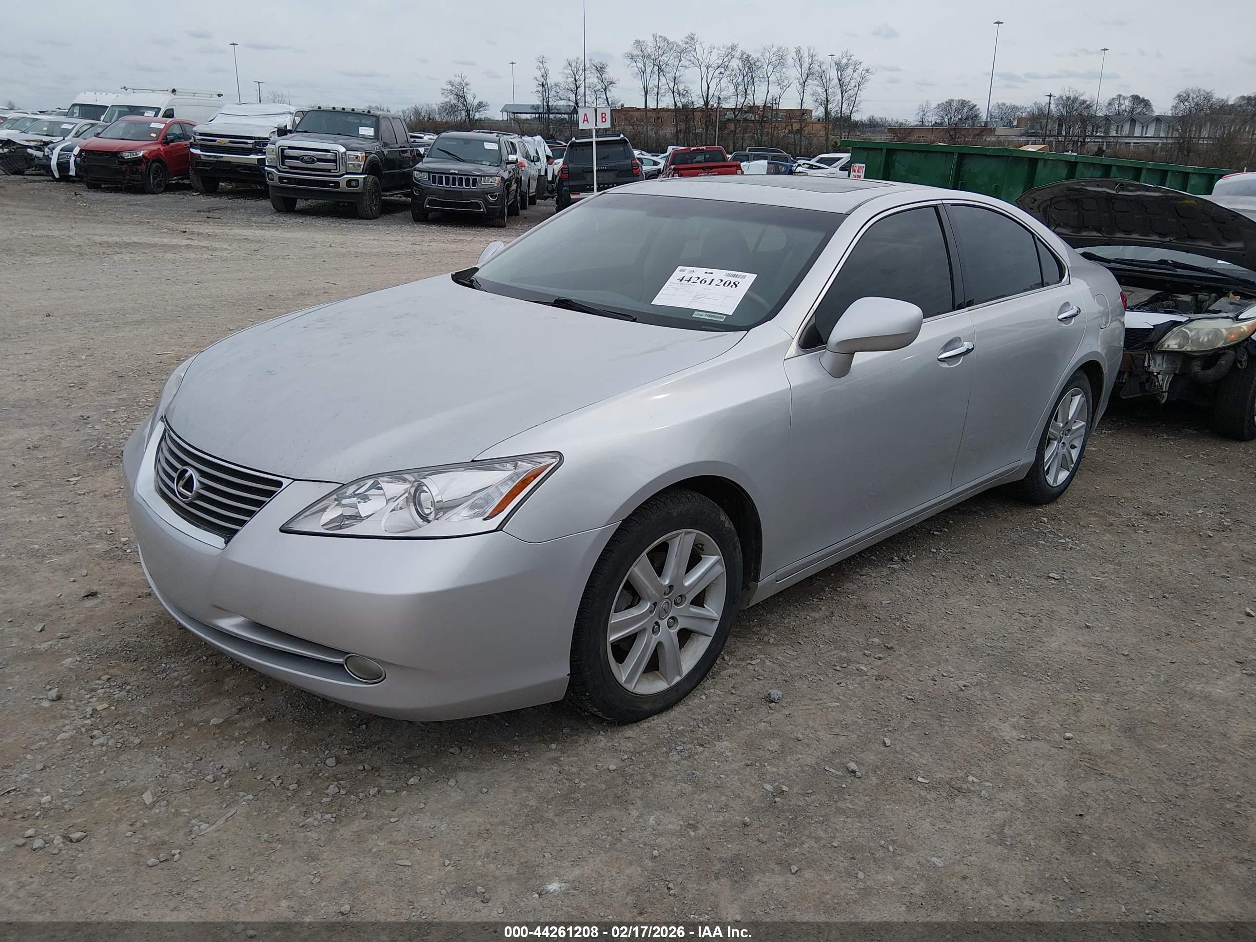 LEXUS ES image 2