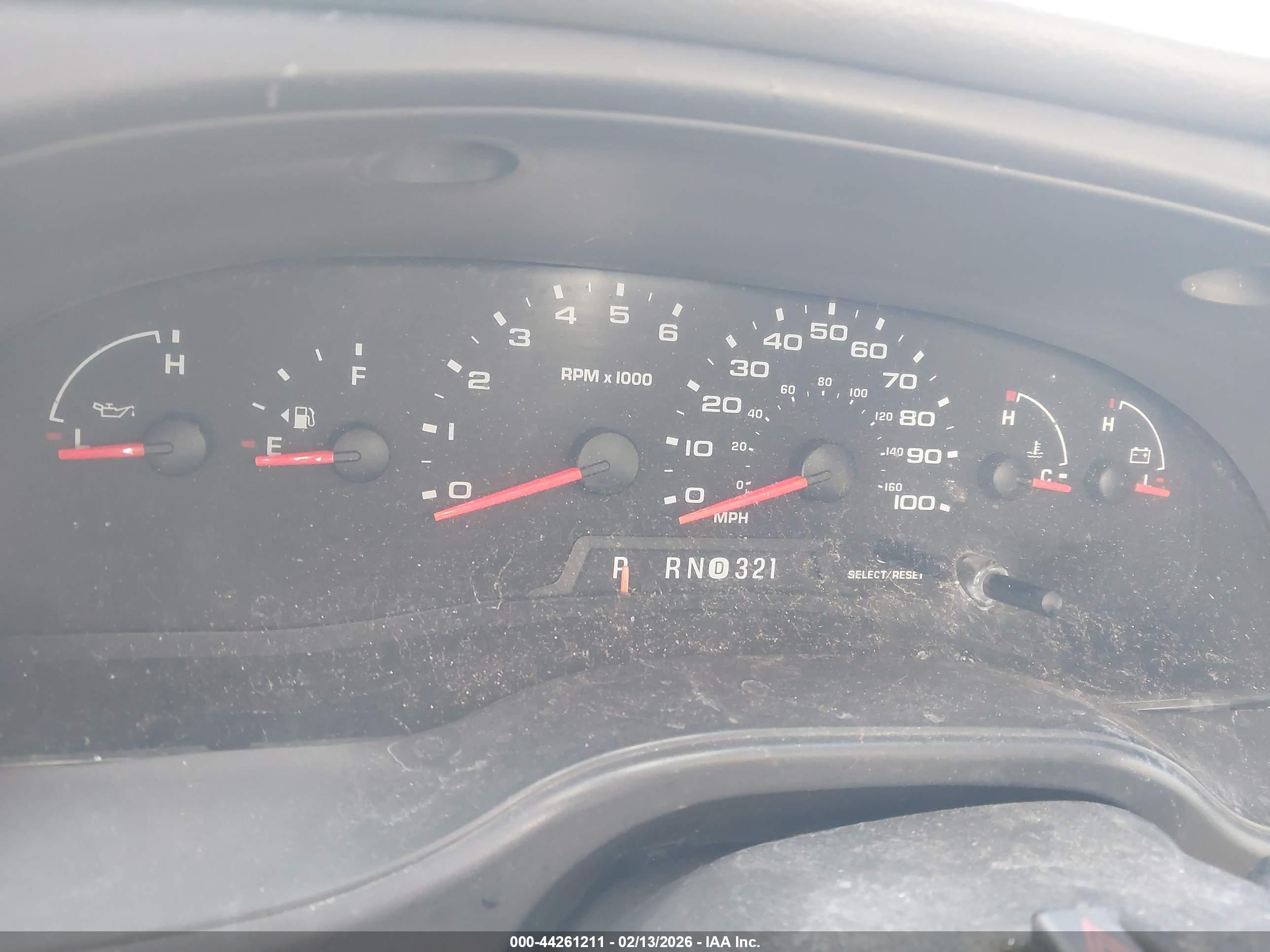 FORD E-350 image 6