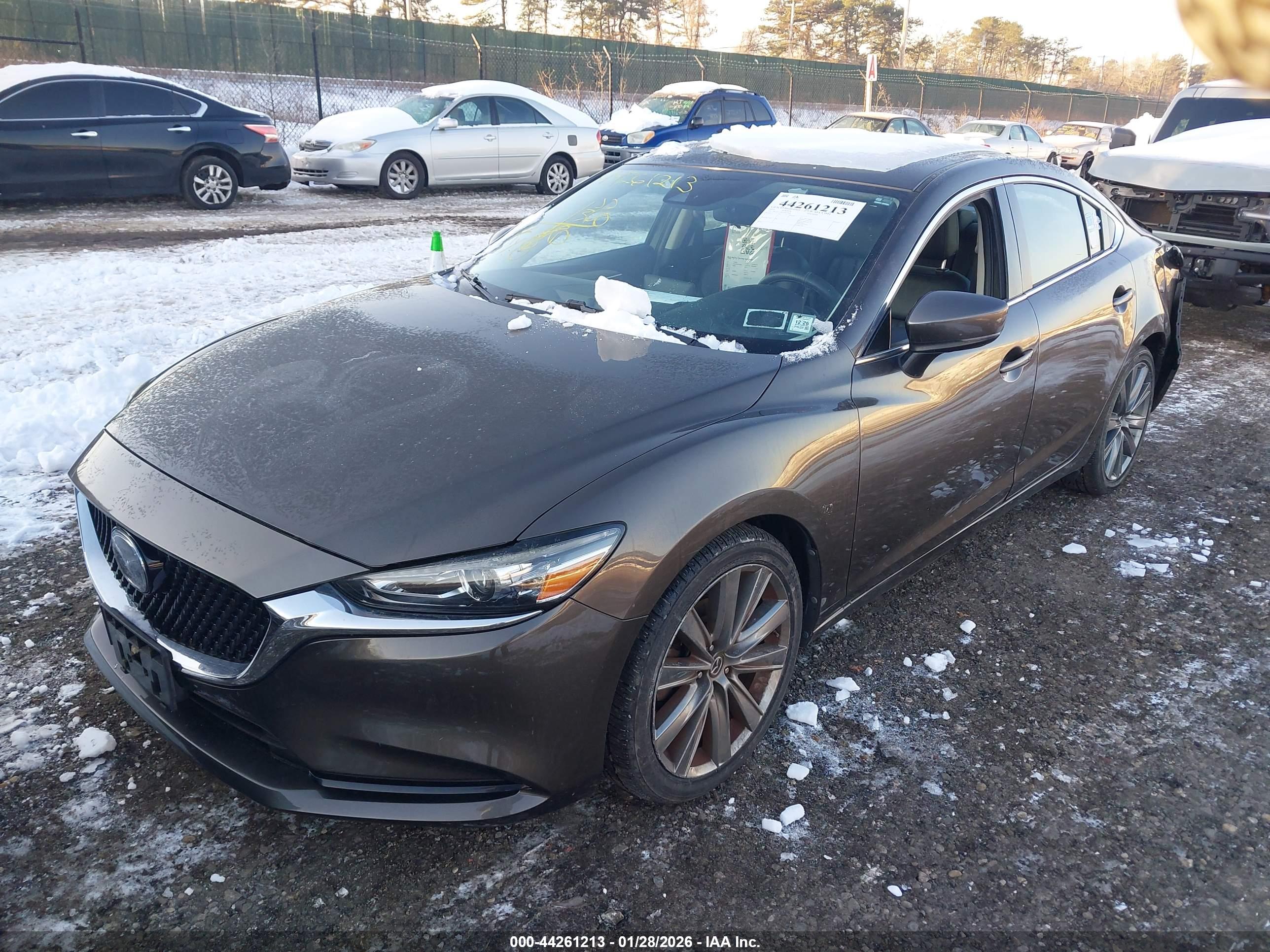 MAZDA MAZDA6 image 2