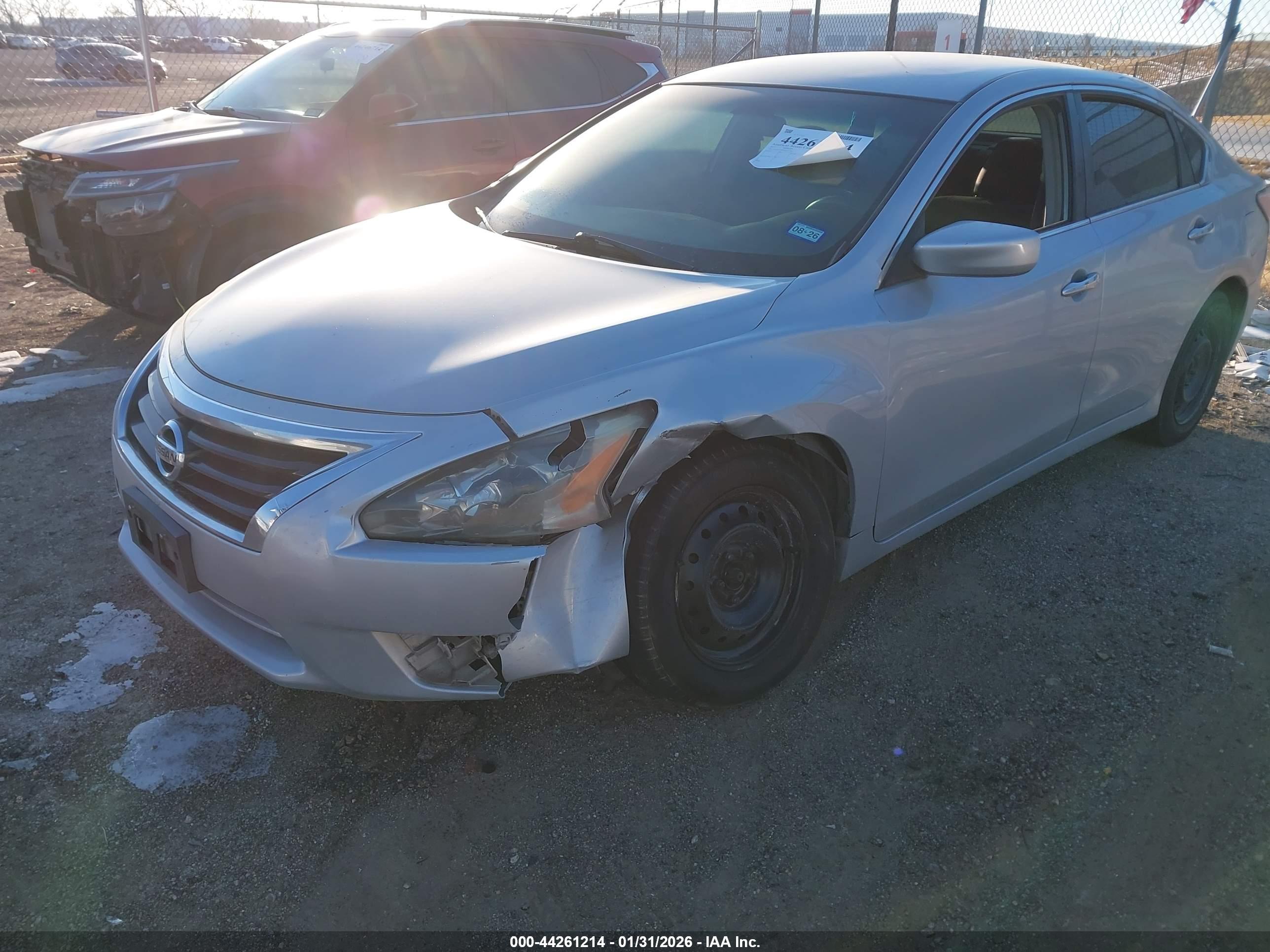 NISSAN ALTIMA image 6